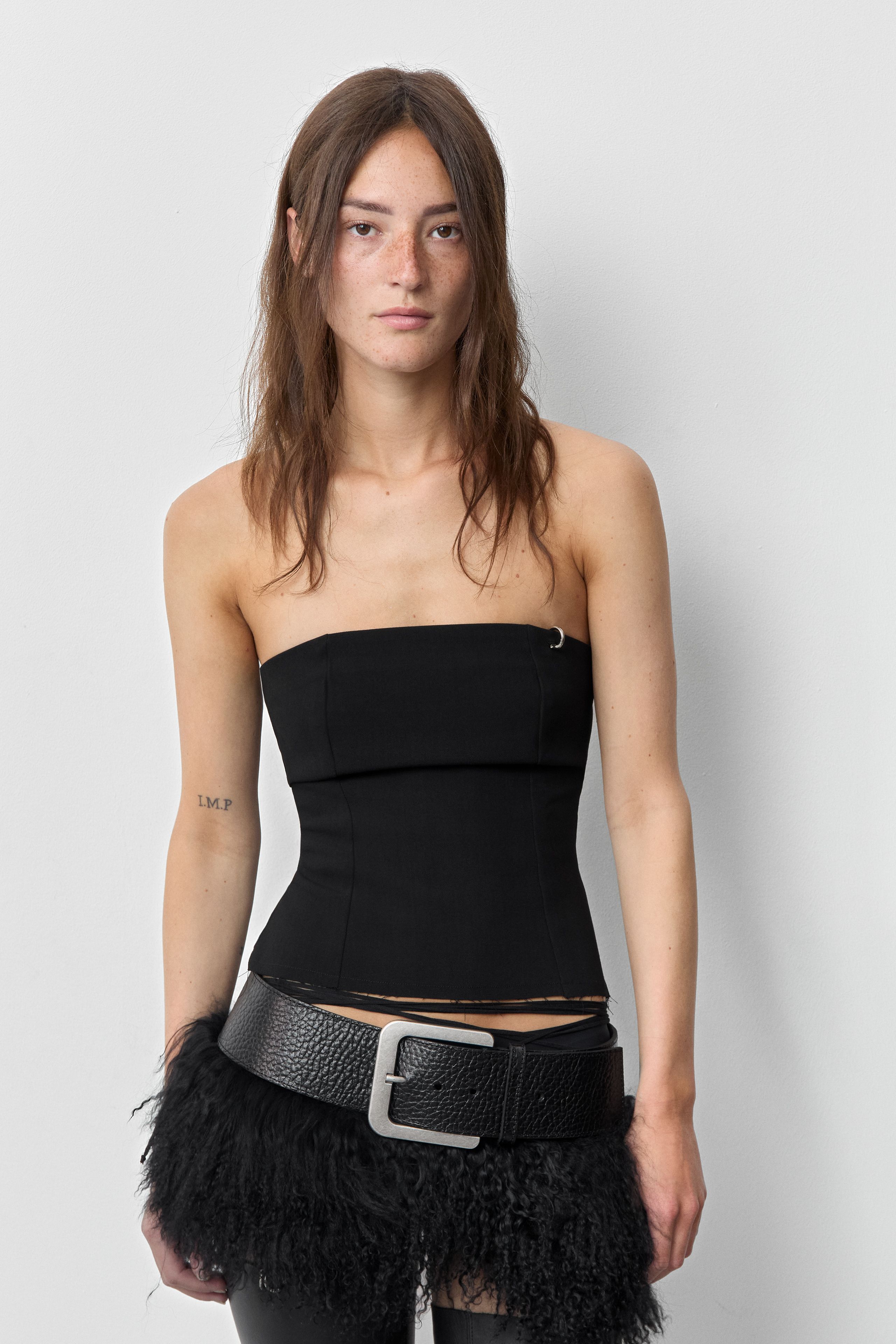 Tilma Top - Black Wool Blend | Miista