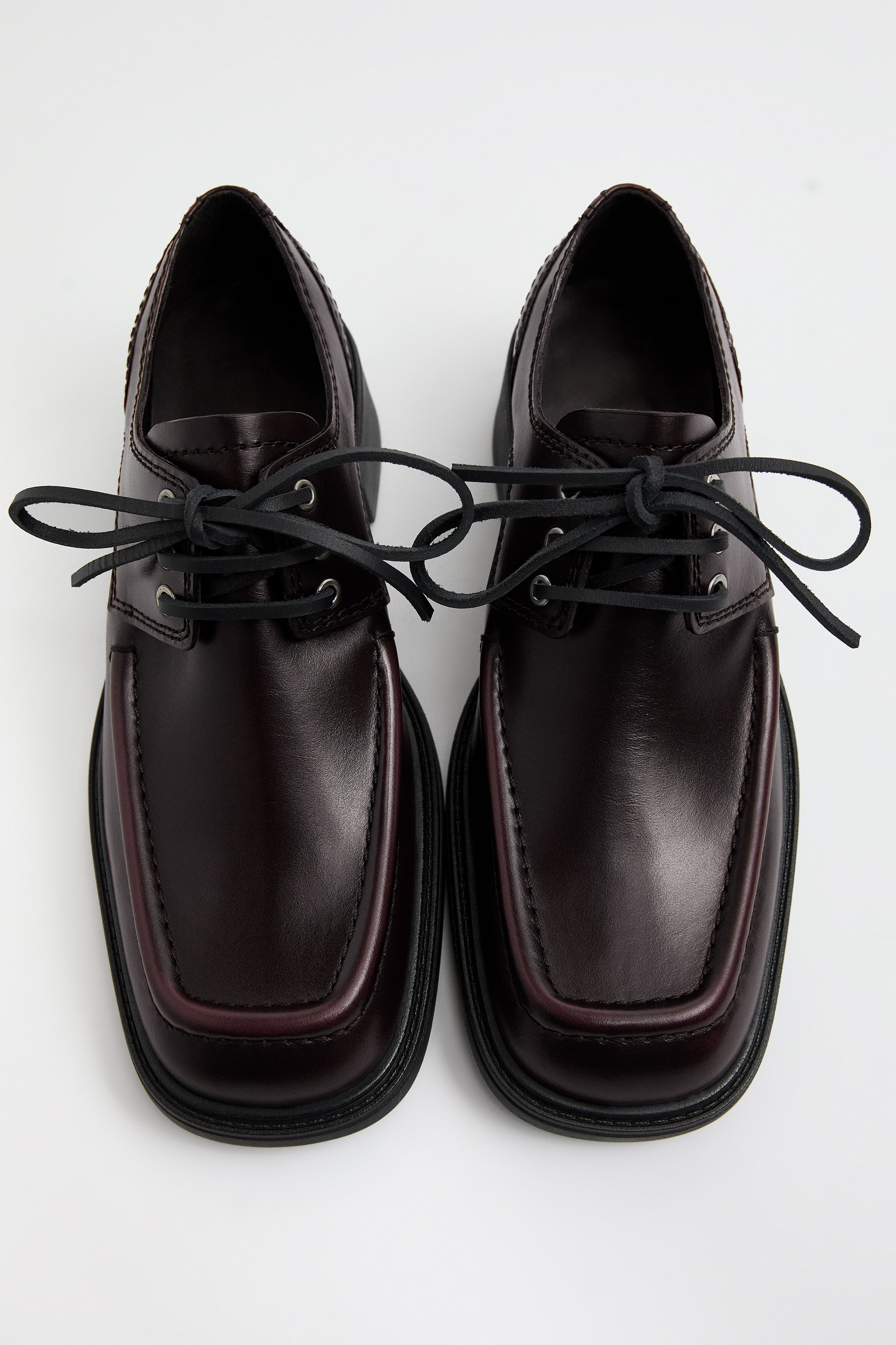 Karolien Loafers - Burgundy Leather Derby | Miista | Designed & Handmade in Europe