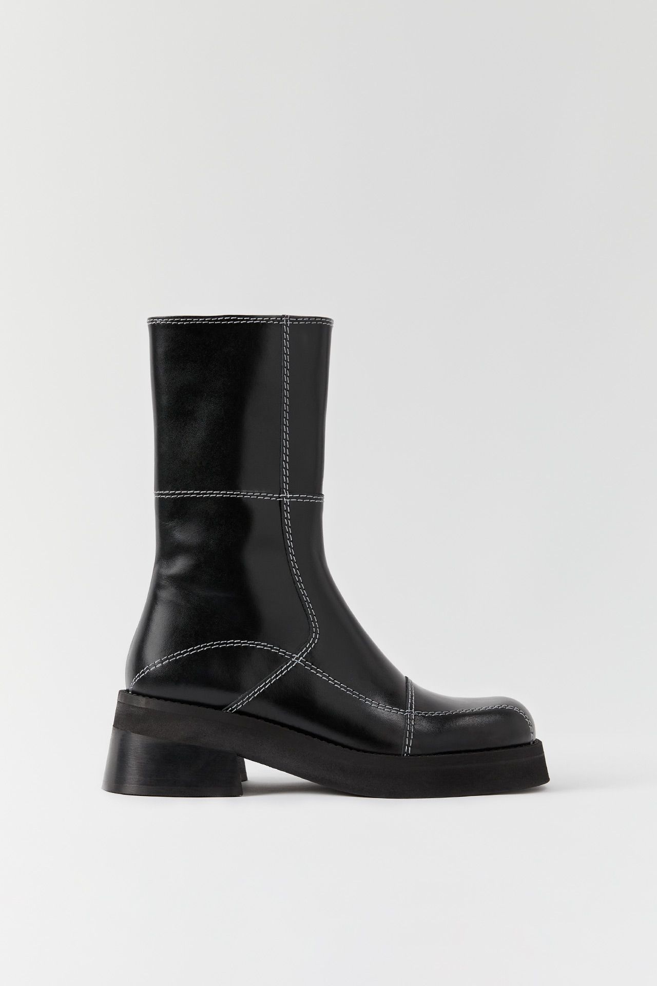 Heya Black Boots | Designed & Handmade in Europe