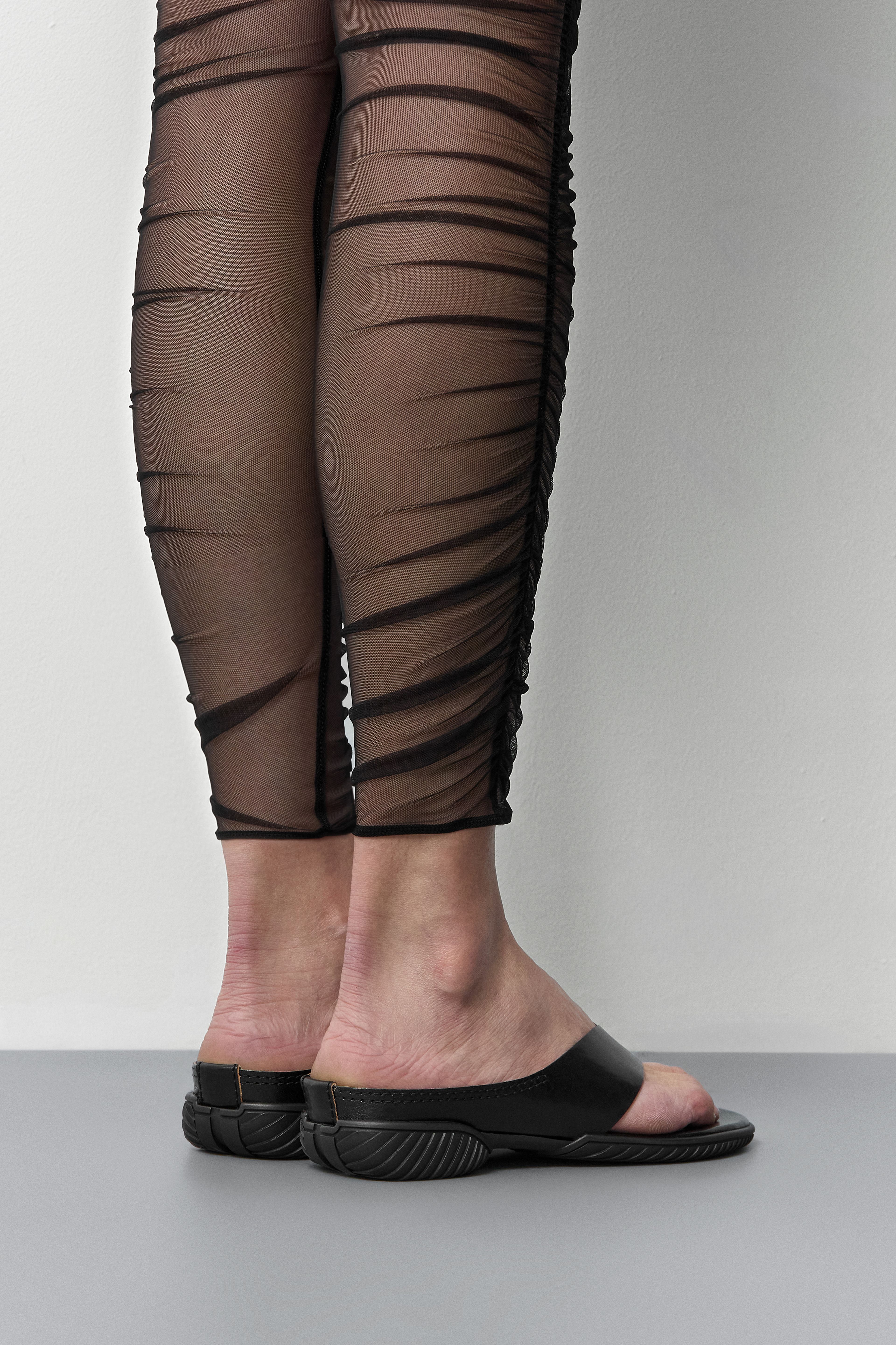 Punet Black Thonge Flat Sandals  | Miista | Designed & Handmade in Europe