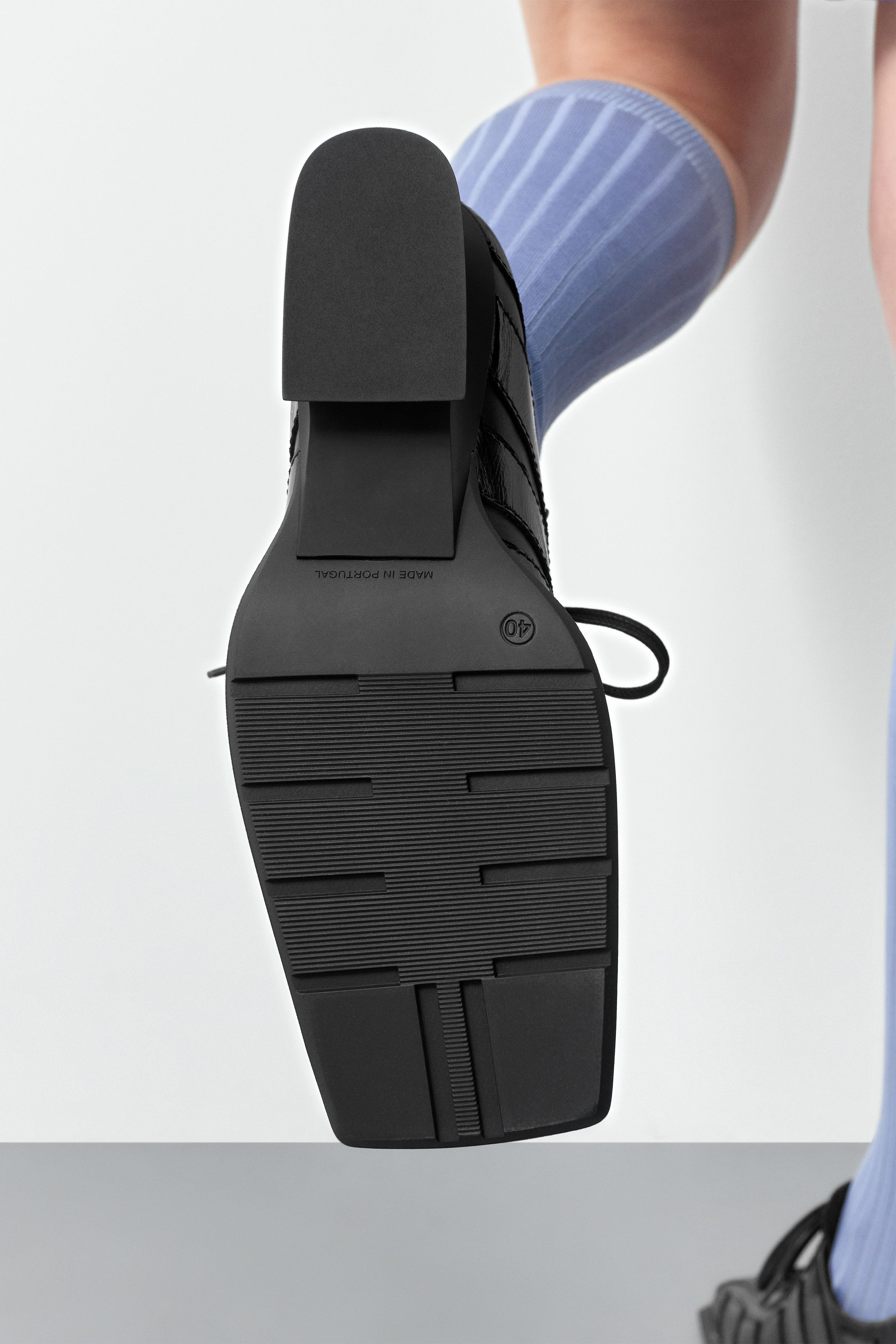 Goldie Sneakers - Black Leather | Miista
