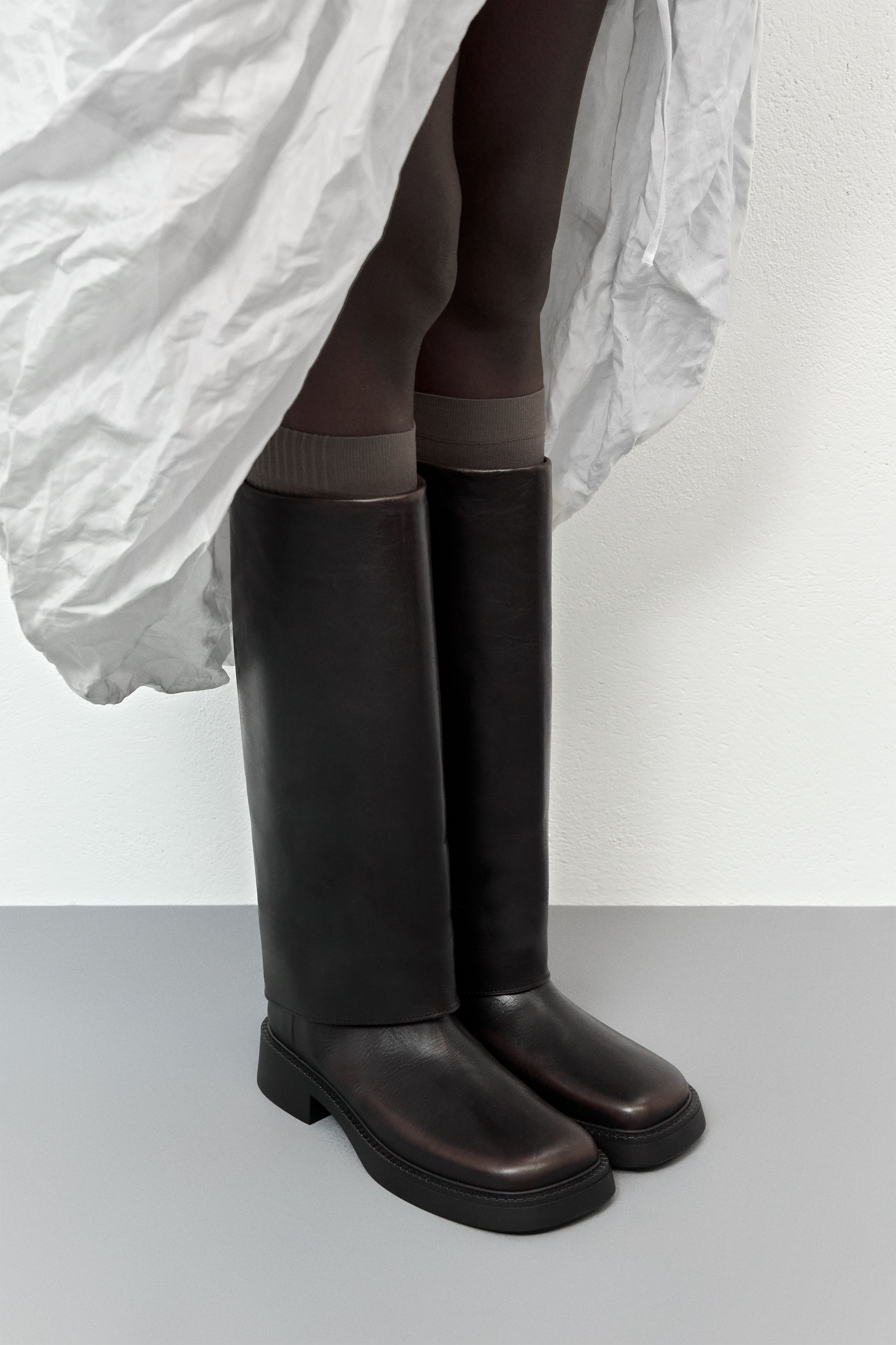 Leala Boots - Brown Brushed Leather | Miista