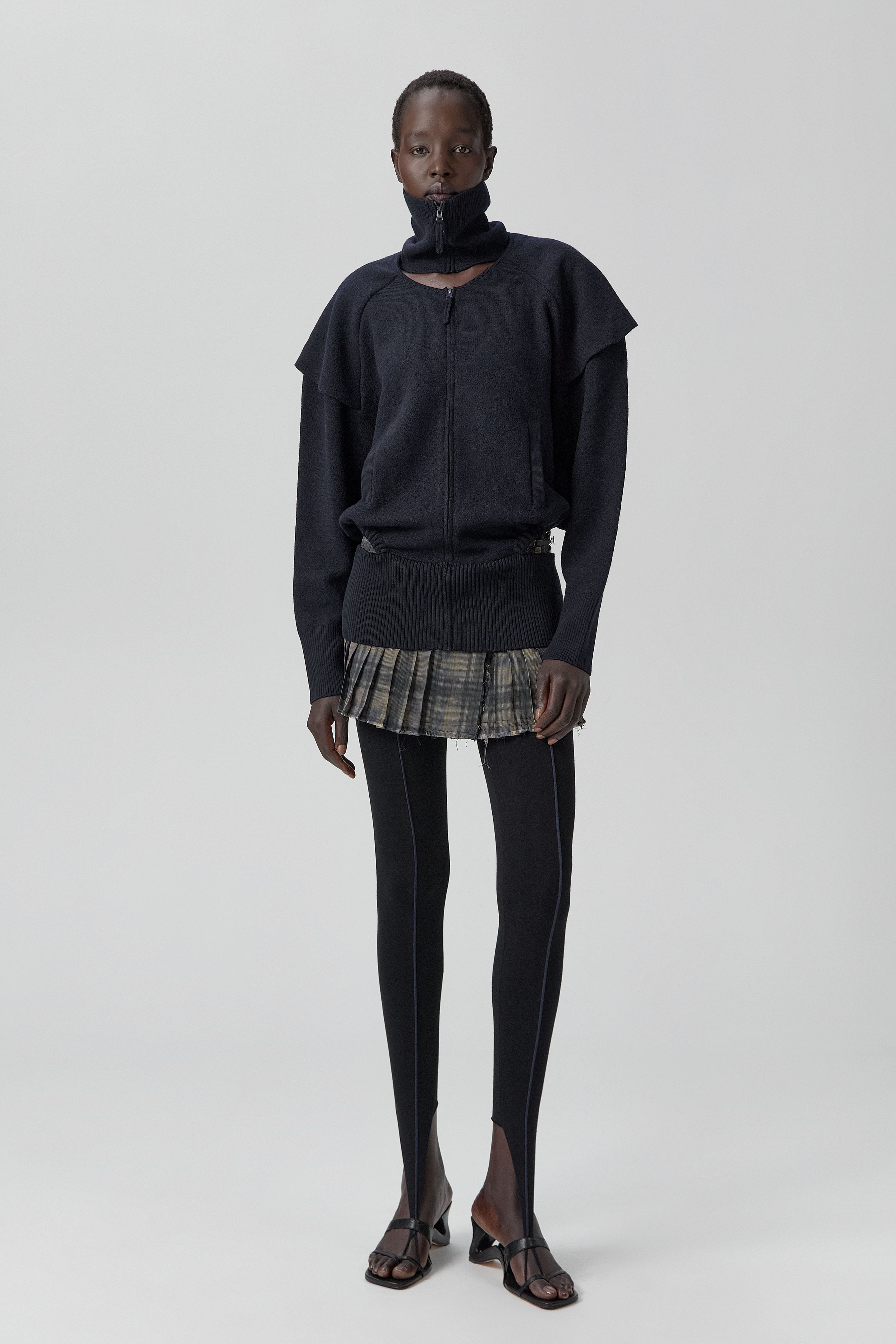 Agnes Jacket - Navy Extra Fine Merino Knit | Miista | Designed & Handmade in Europe