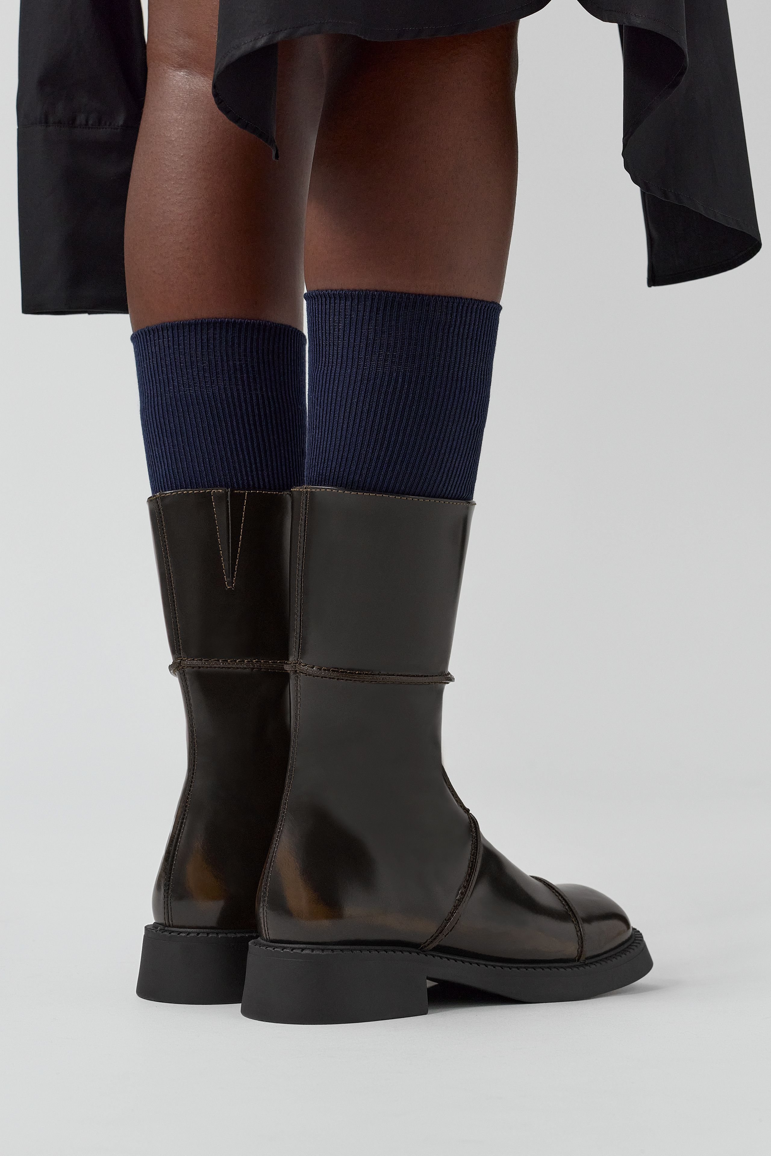 Dahlia Boots - Brown Brush Off Leather | Miista