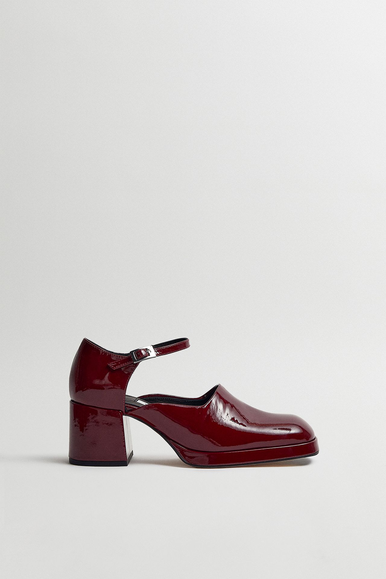 Yara Burgundy Courts | Miista | Designed & Handmade in Europe