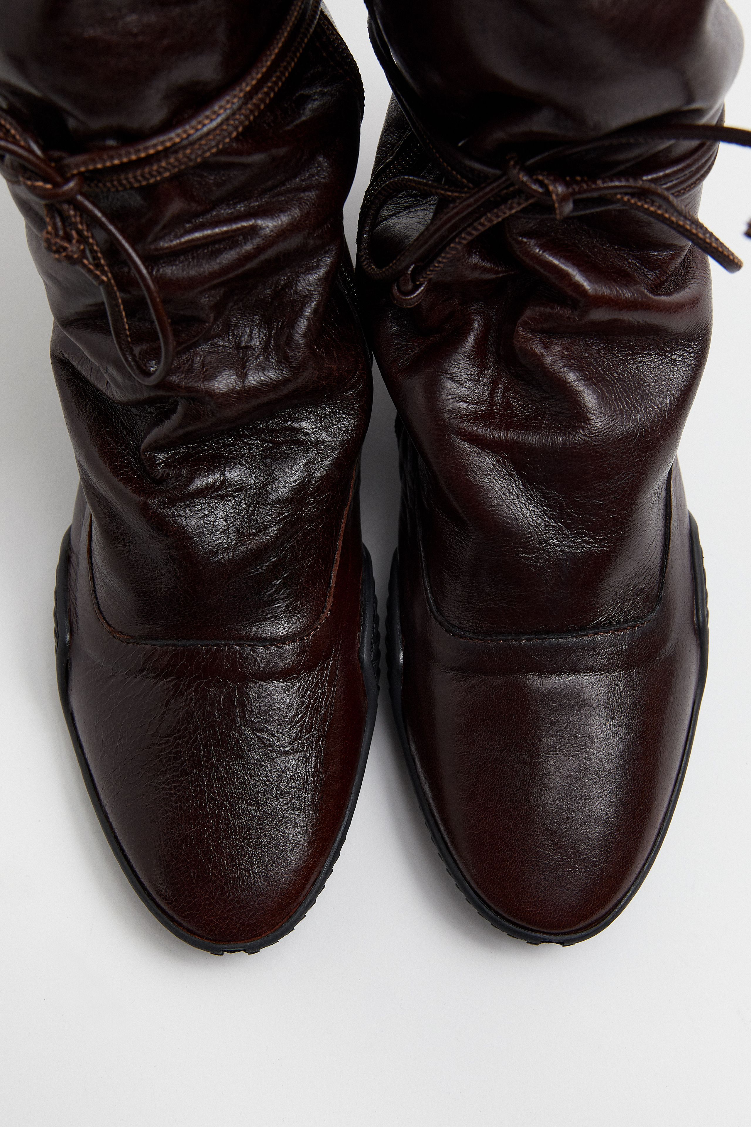 Nikolina Brown Boots | Miista