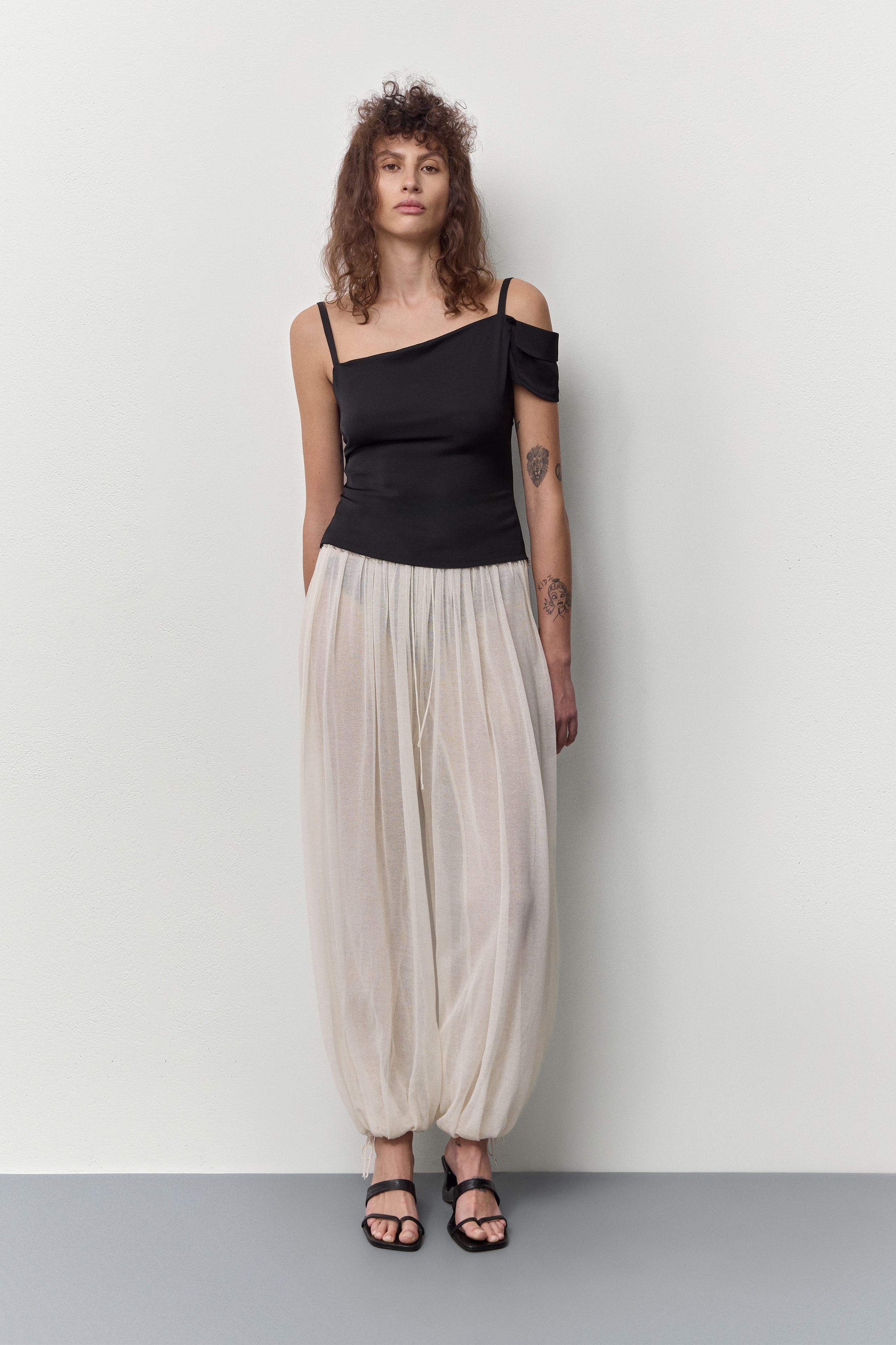 Solee Balloon Ecru Knited Trouser | Miista | Designed & Handmade in Europe