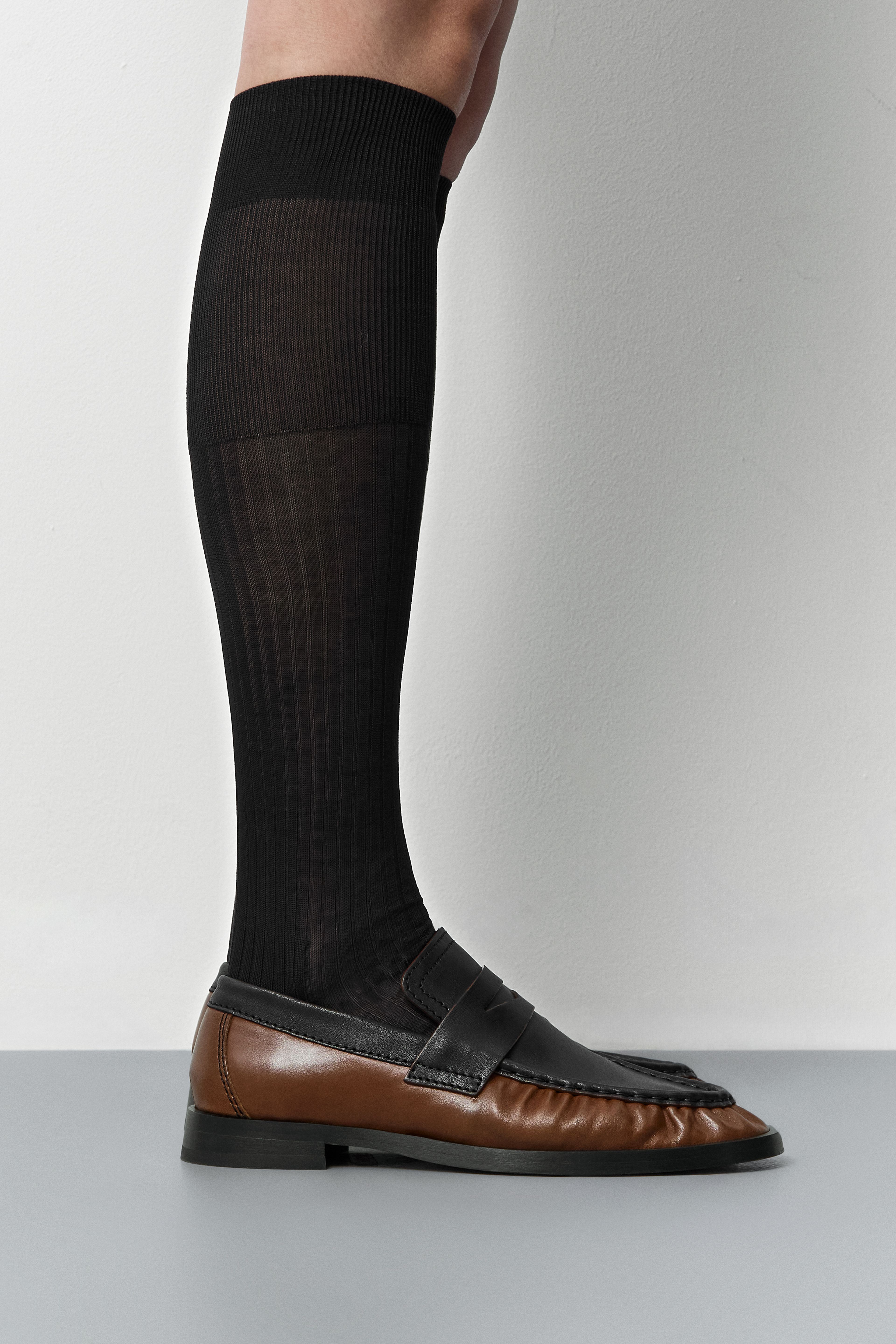 Zita Loafers - Tan Black Leather | Miista | Designed & Handmade in Europe