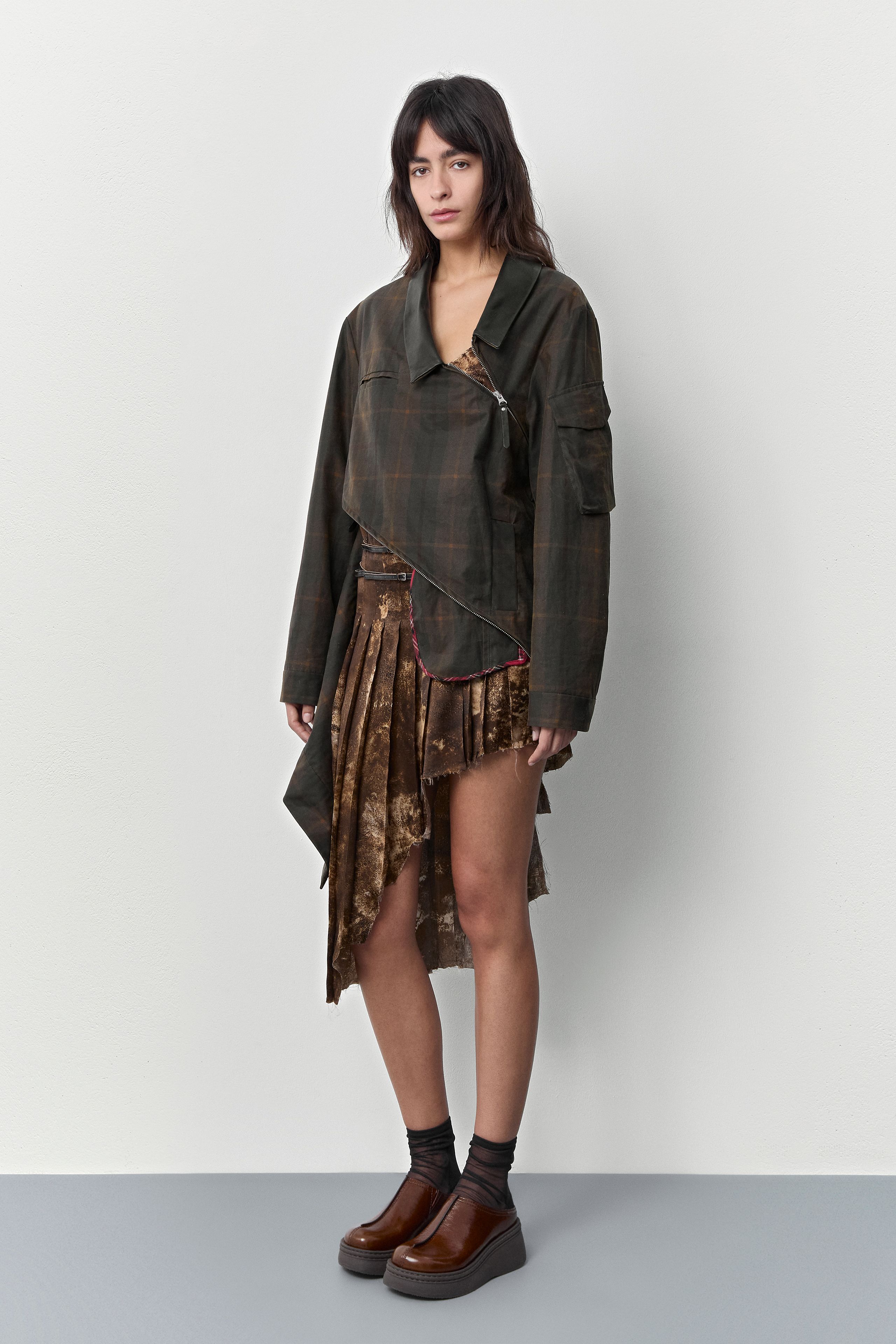 Mego Mules - Brown Crinkle Leather | Miista Mego Mules - Brown Crinkle Leather | Miista