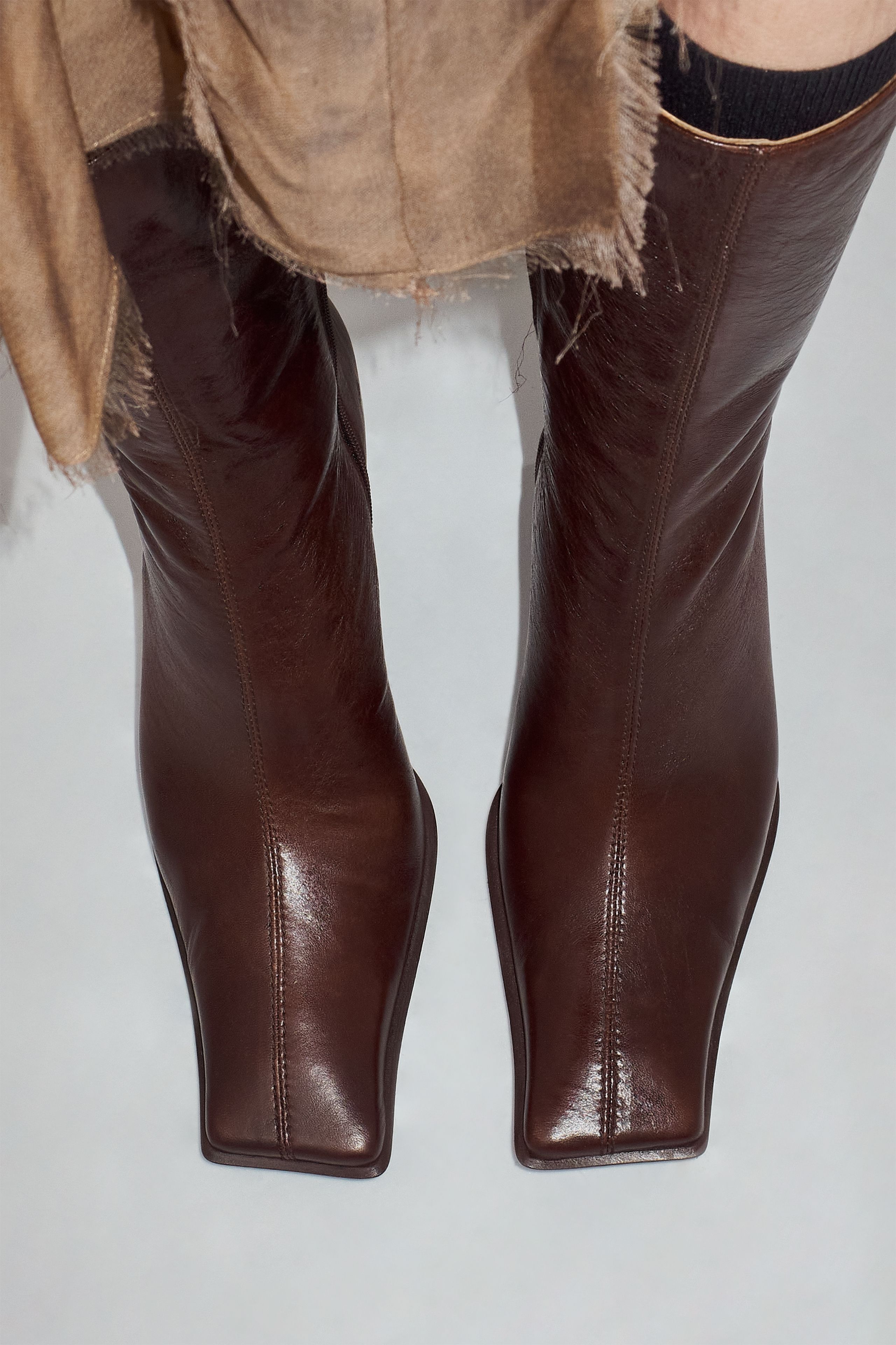 Pearl Brown Boots | Miista