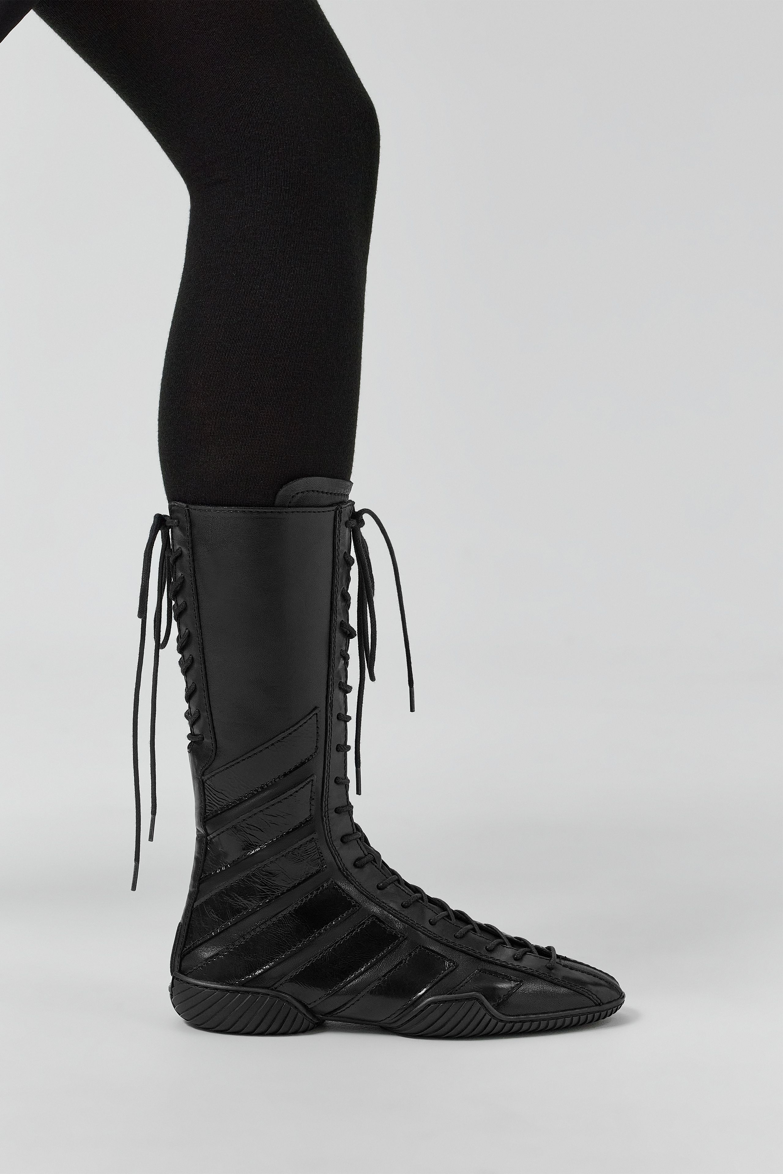 Imogen Boots - Black Leather | Miista