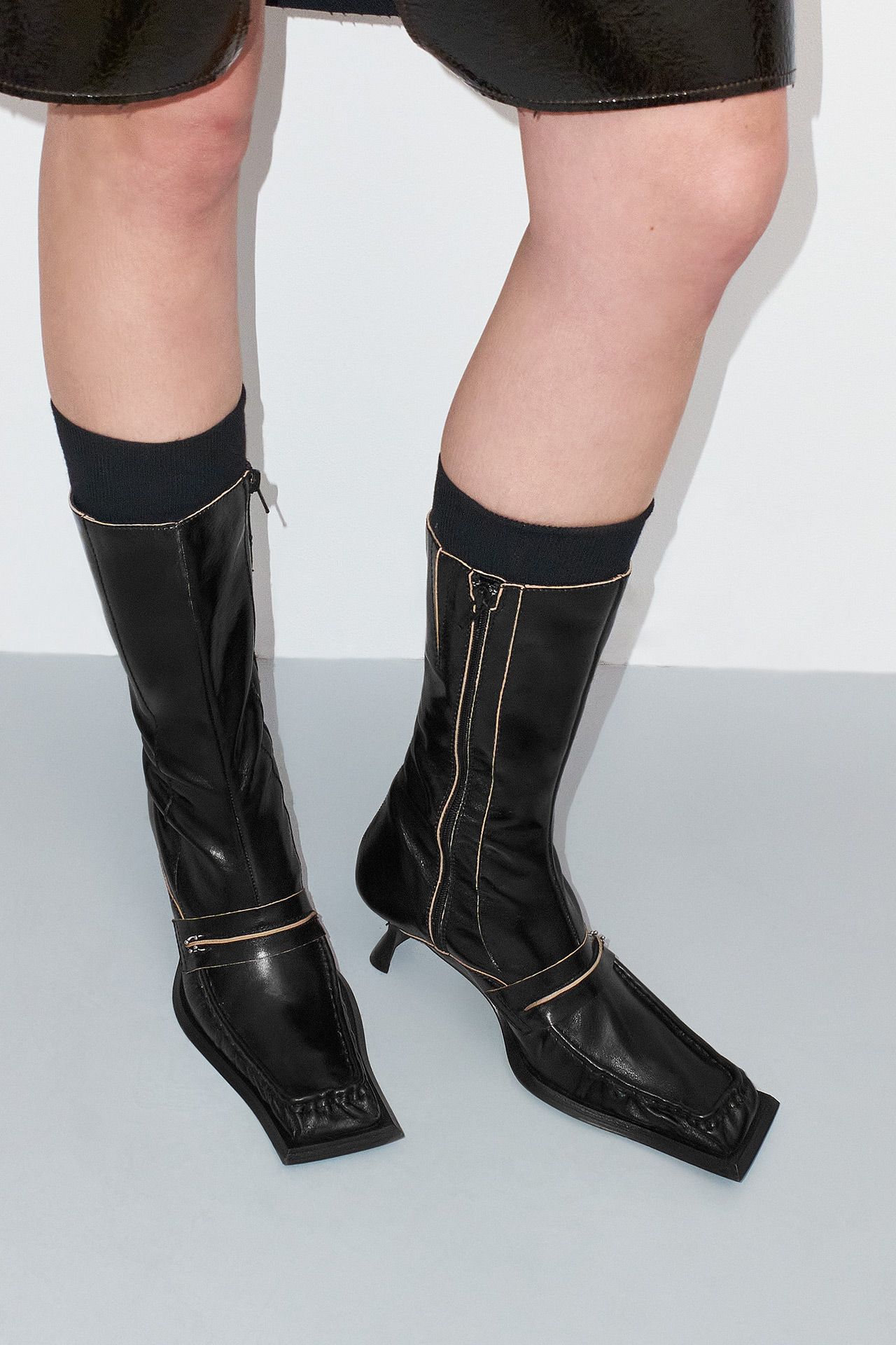 【関税込み】Miista ブラック Halle ブーツ Halle Black Tall Boots | Miista