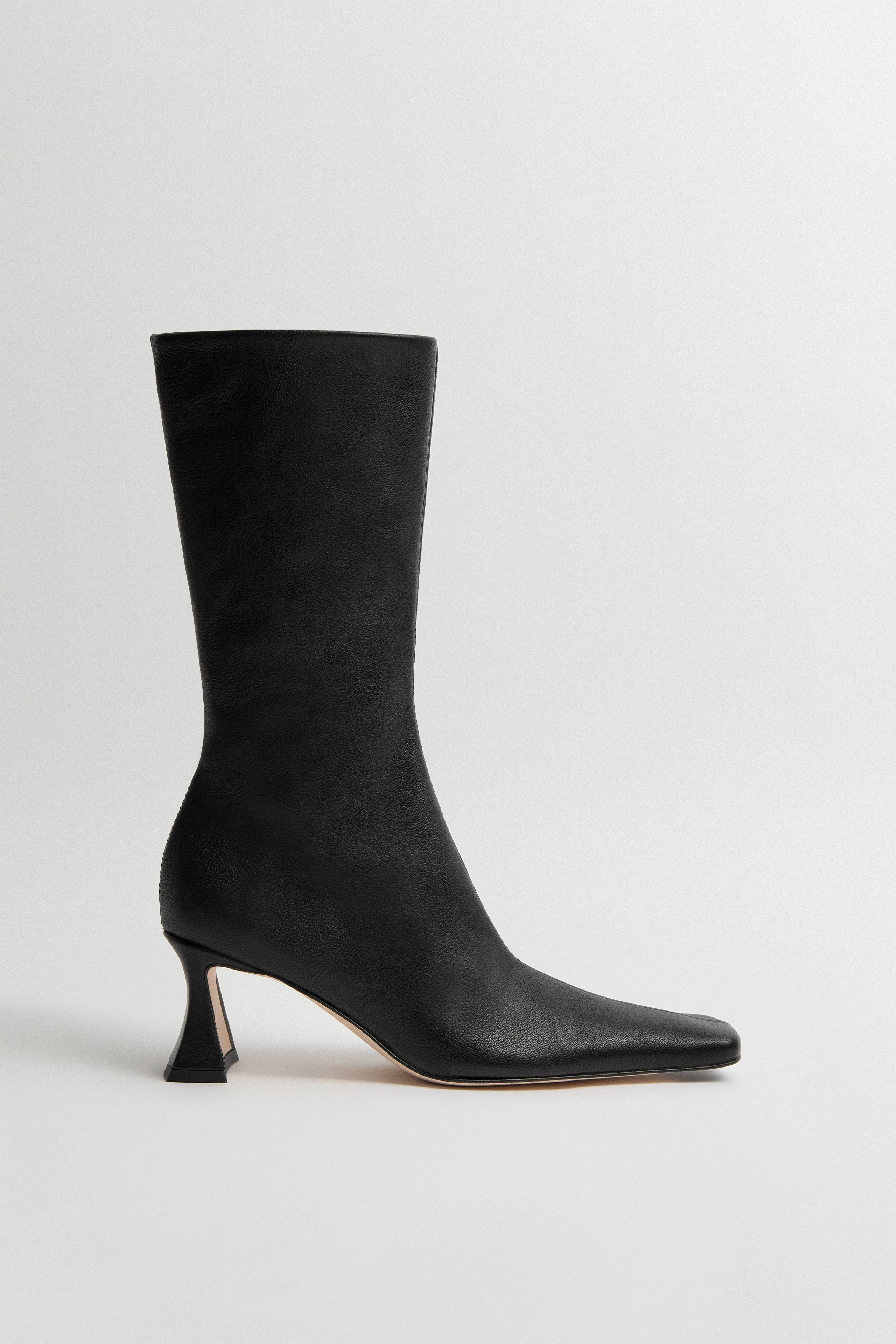 Araxi Boots - Black Leather | Miista