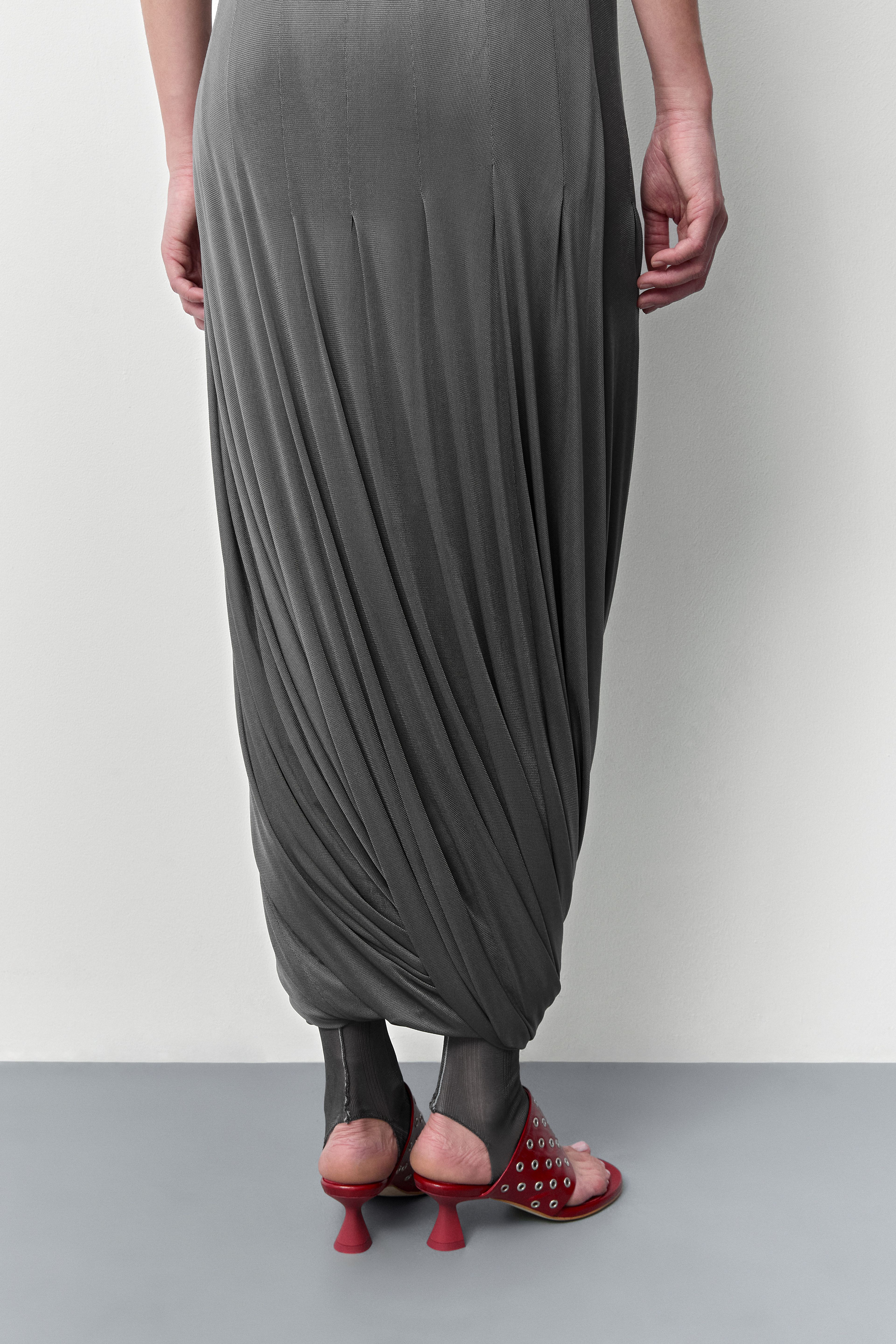 Nyah Dark Grey Twisted Balloon Dress | Miista | Designed & Handmade in Europe
