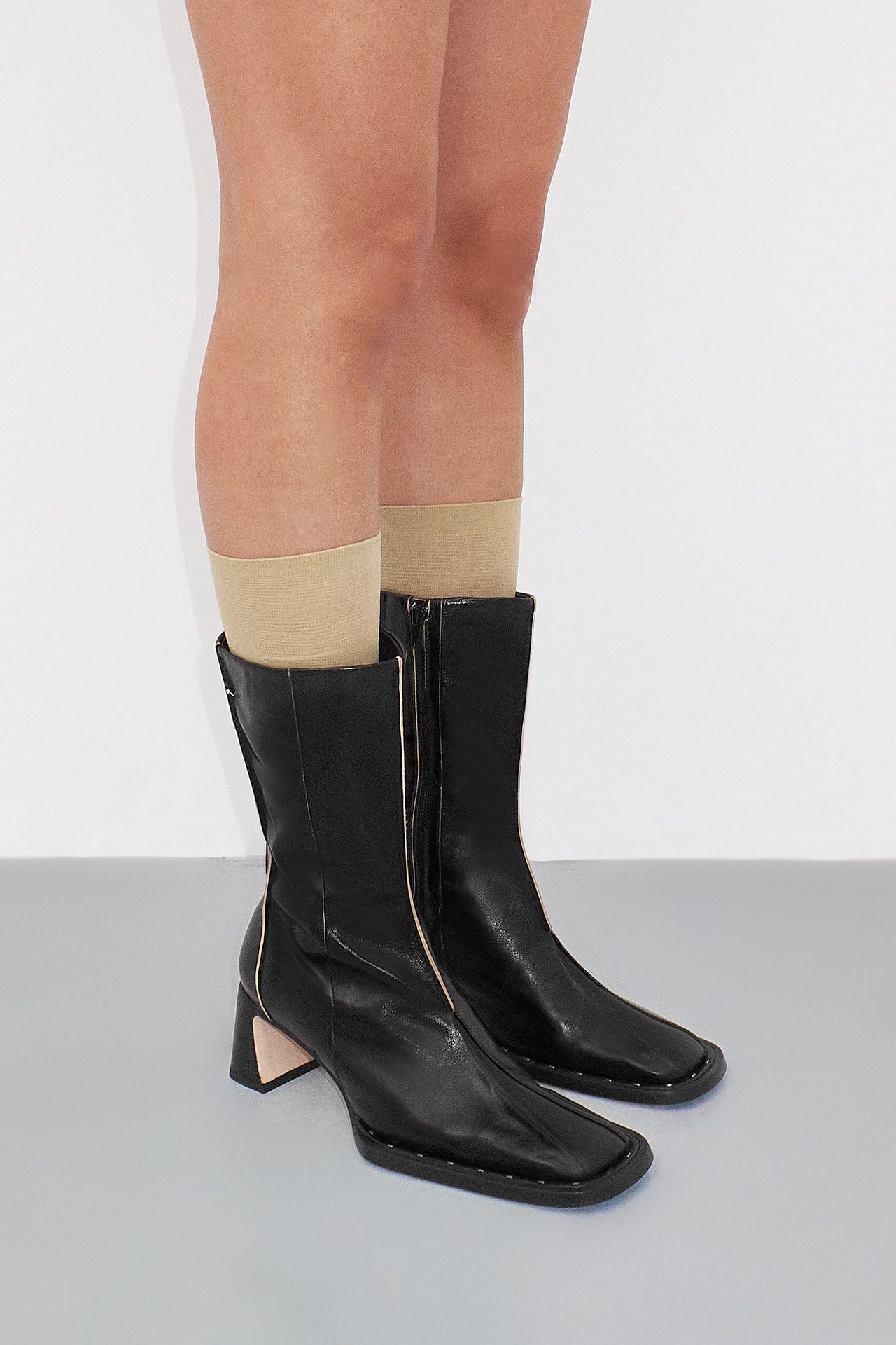 【関税込み】Miista ブラック Greer アンクルブーツ Greer Black Ankle Boots | Miista