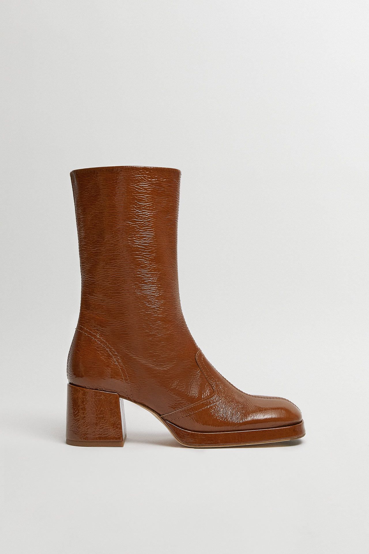 【関税込み】Miista ブラウン New Oliana アンクルブーツ Oliana Brown Ankle Boots | Miista