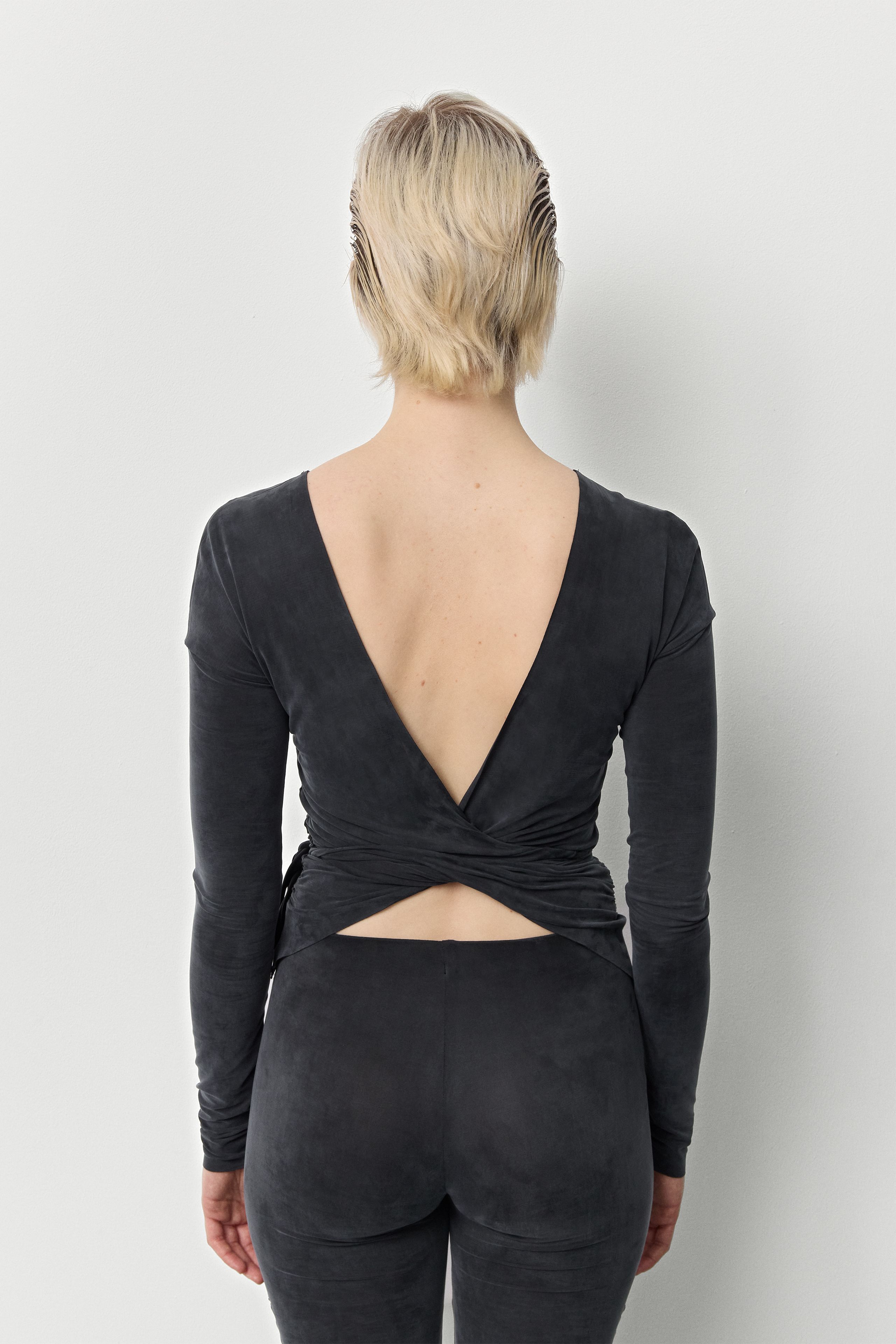 Magdalina Top - Washed Black Cupro | Miista