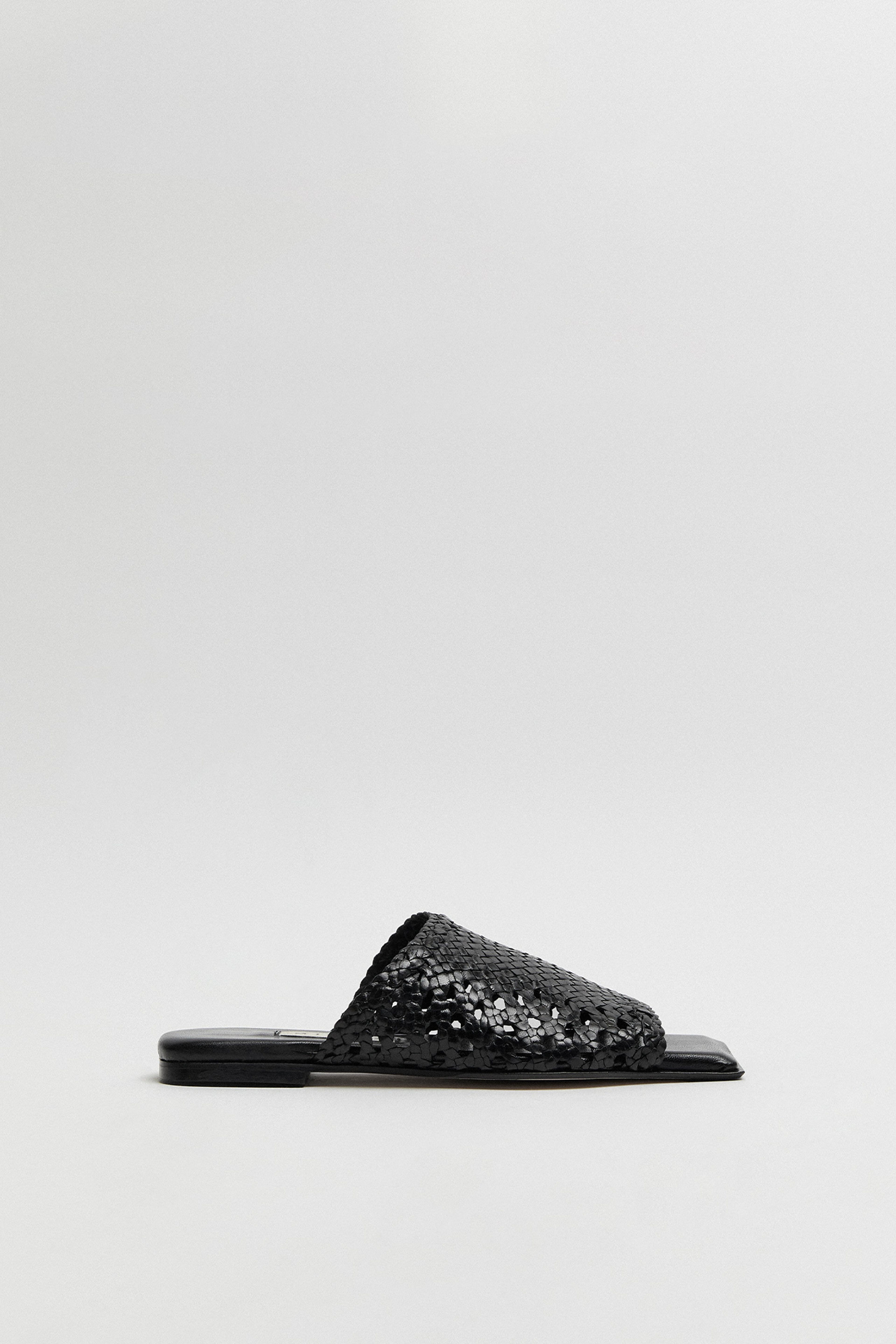 Mayra Black Sandals | Miista Europe | Made in Portugal