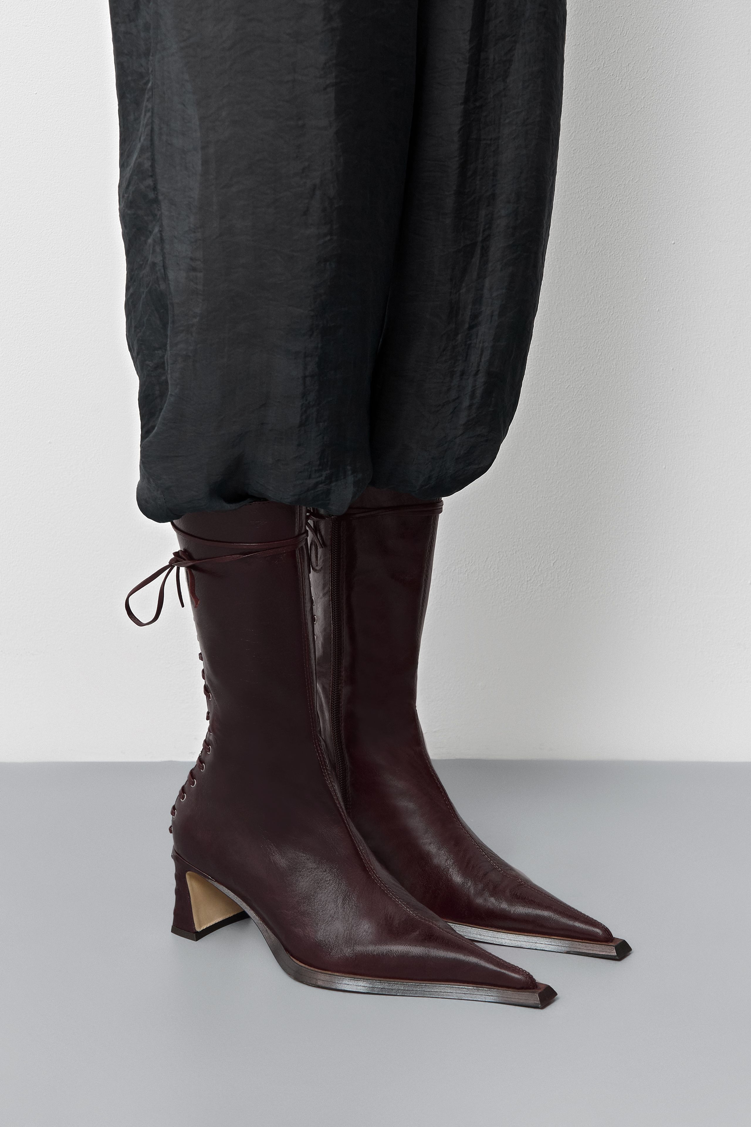 Shelley Boots - Brown Leather | Miista