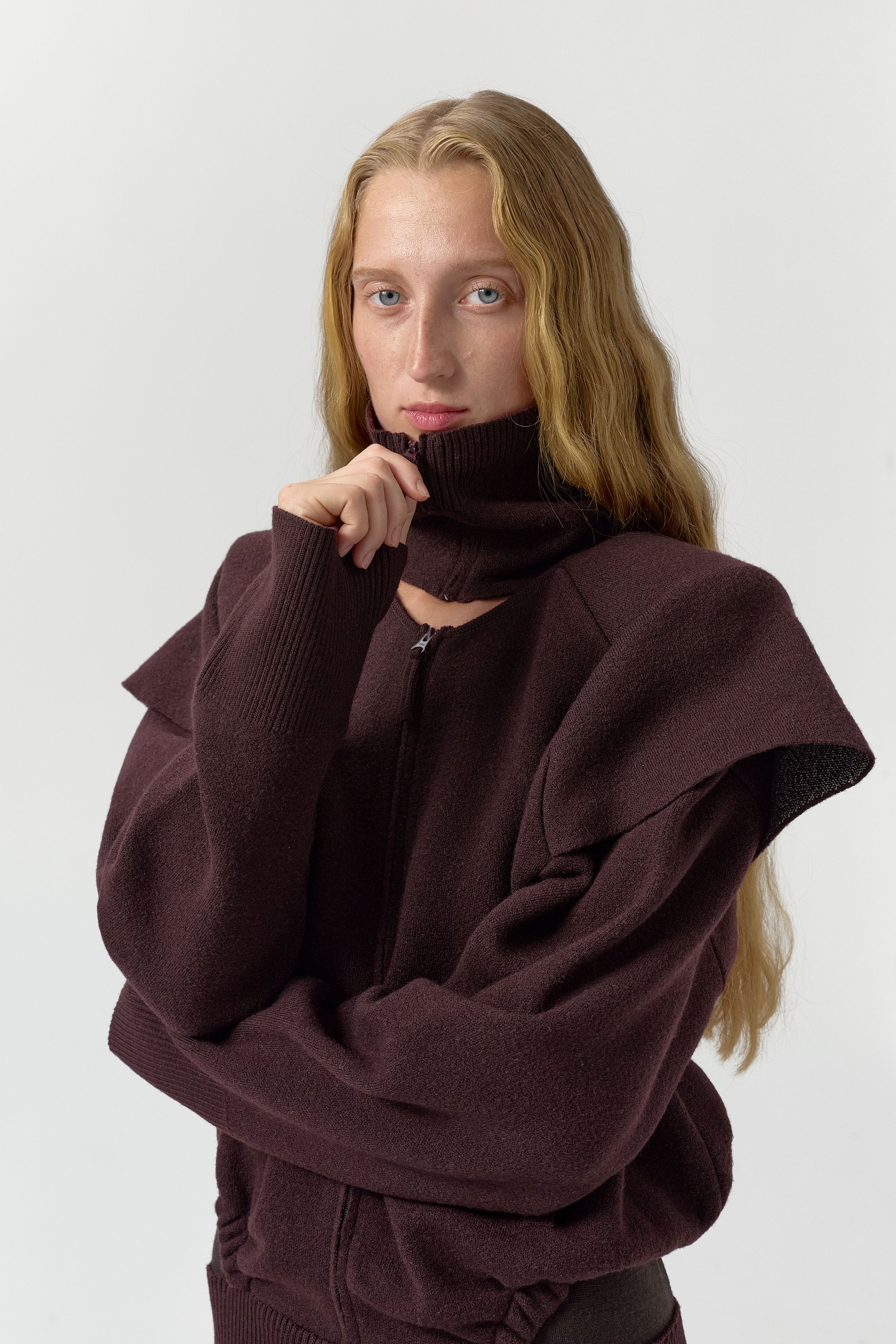Agnes Jacket - Burgundy Extra Fine Merino Knit | Miista | Designed & Handmade in Europe