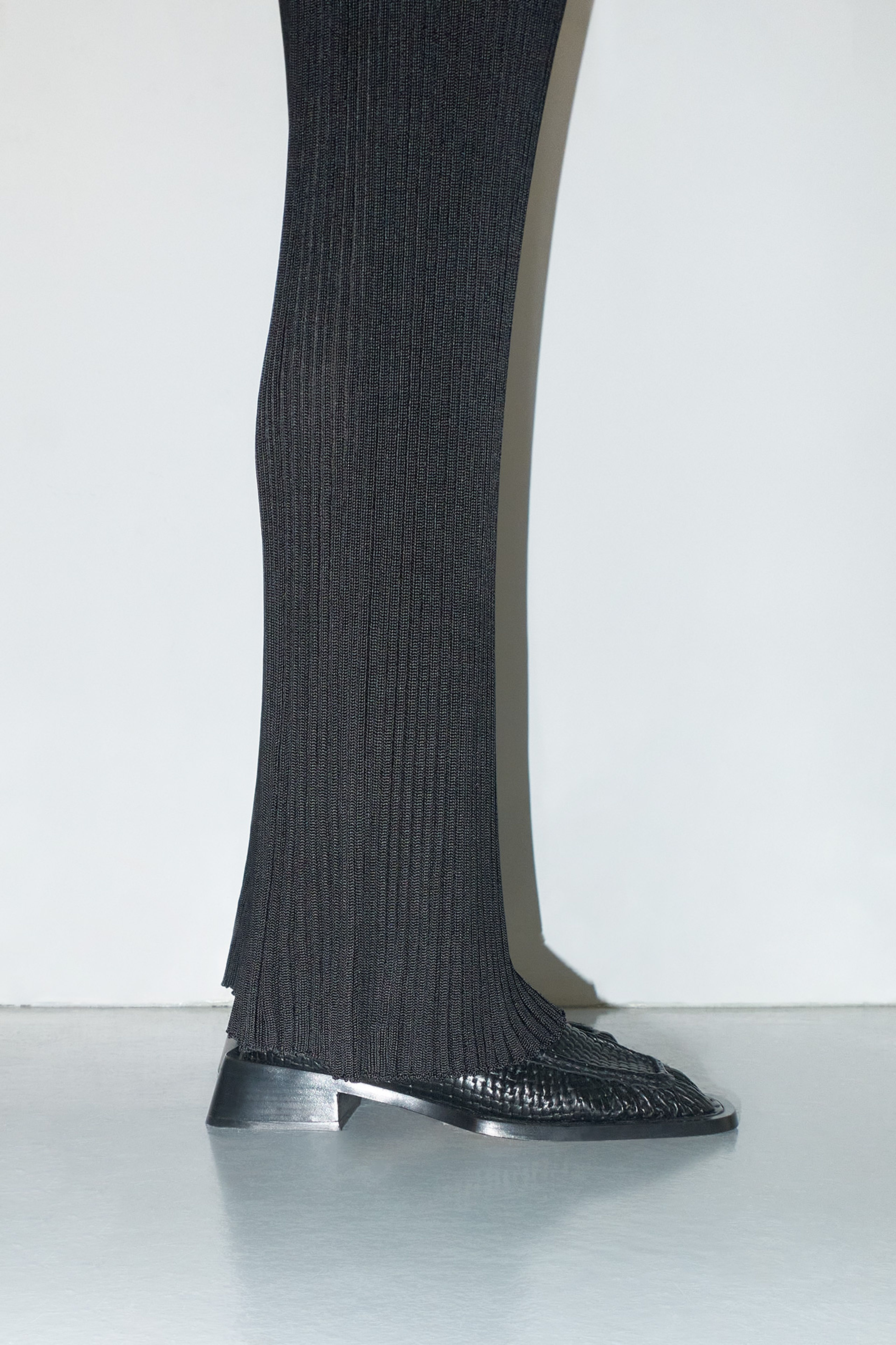 Airi Black Leather Loafers | Miista Europe | Made in Spain