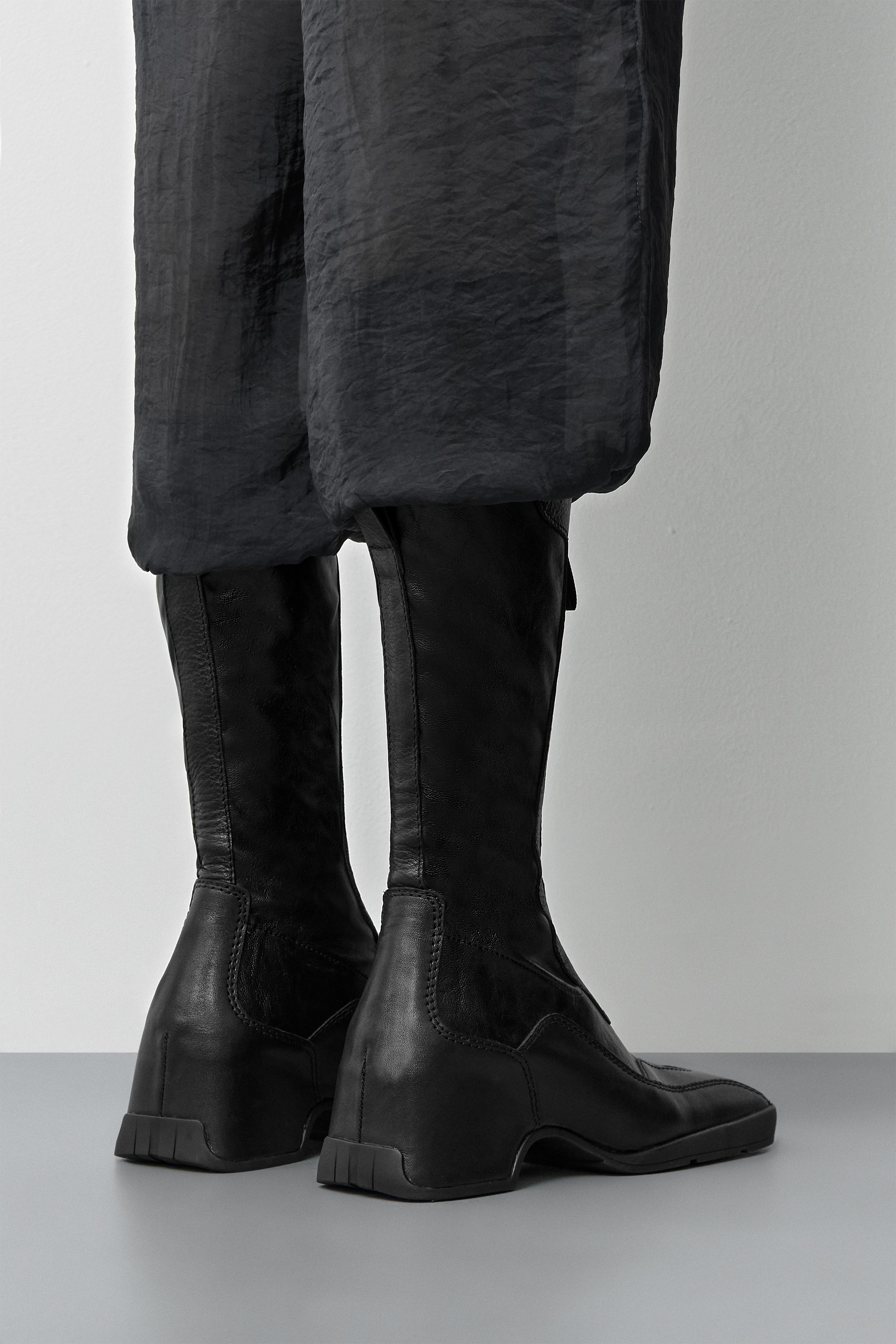 Shoes E8 | Miista
