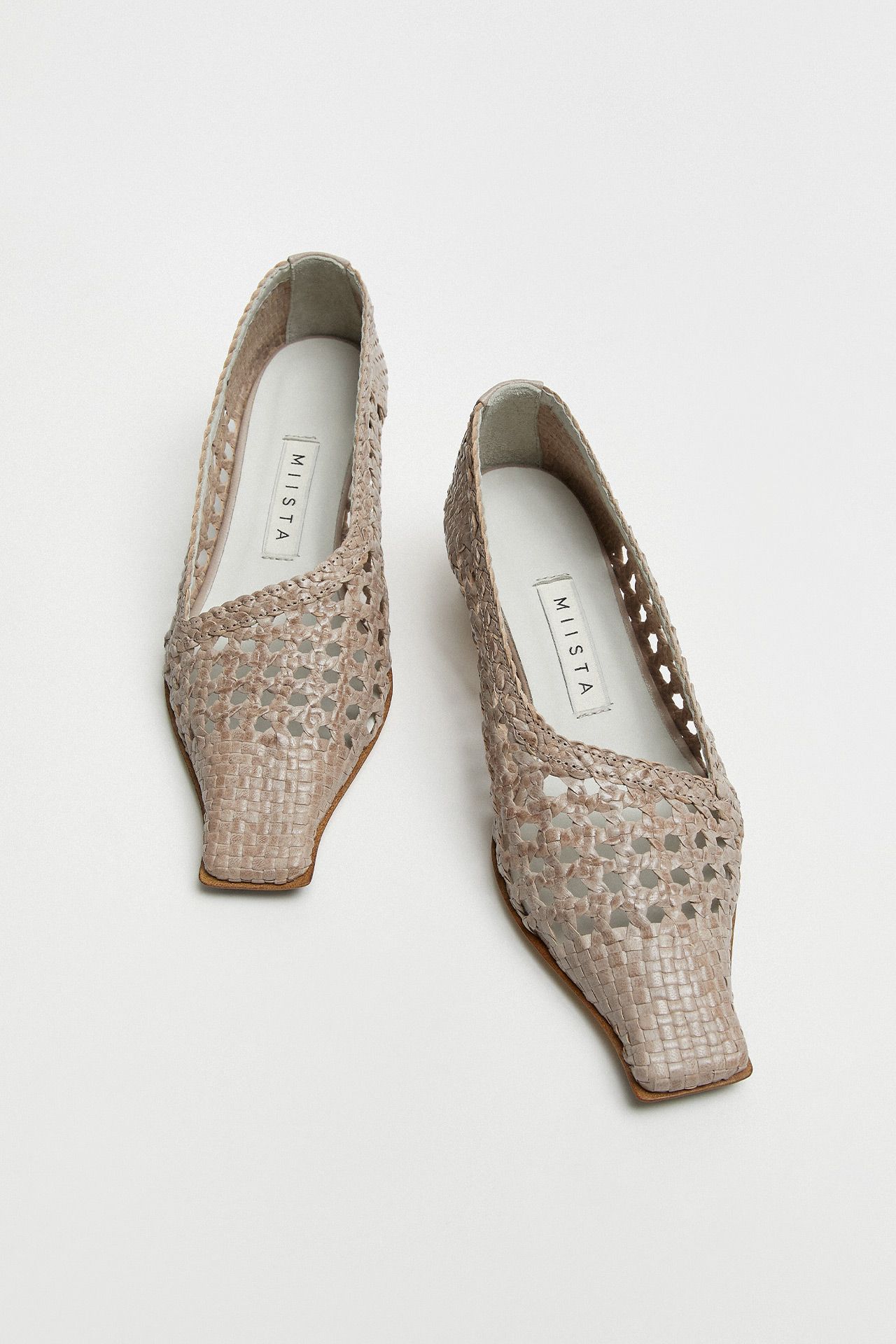 Gisla Pearl Courts | Miista Europe | Made in Portugal