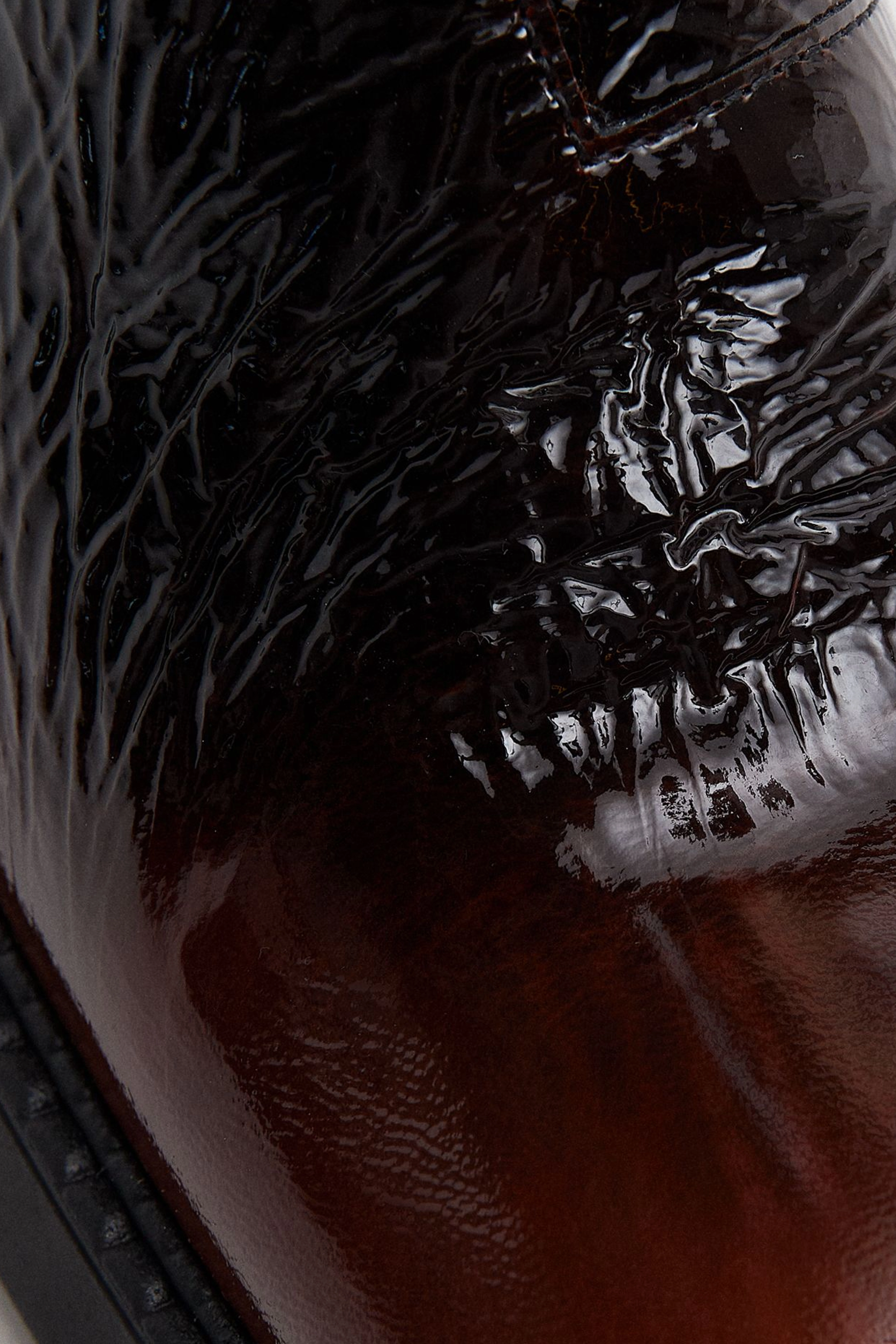 Pull Up Oily Leather