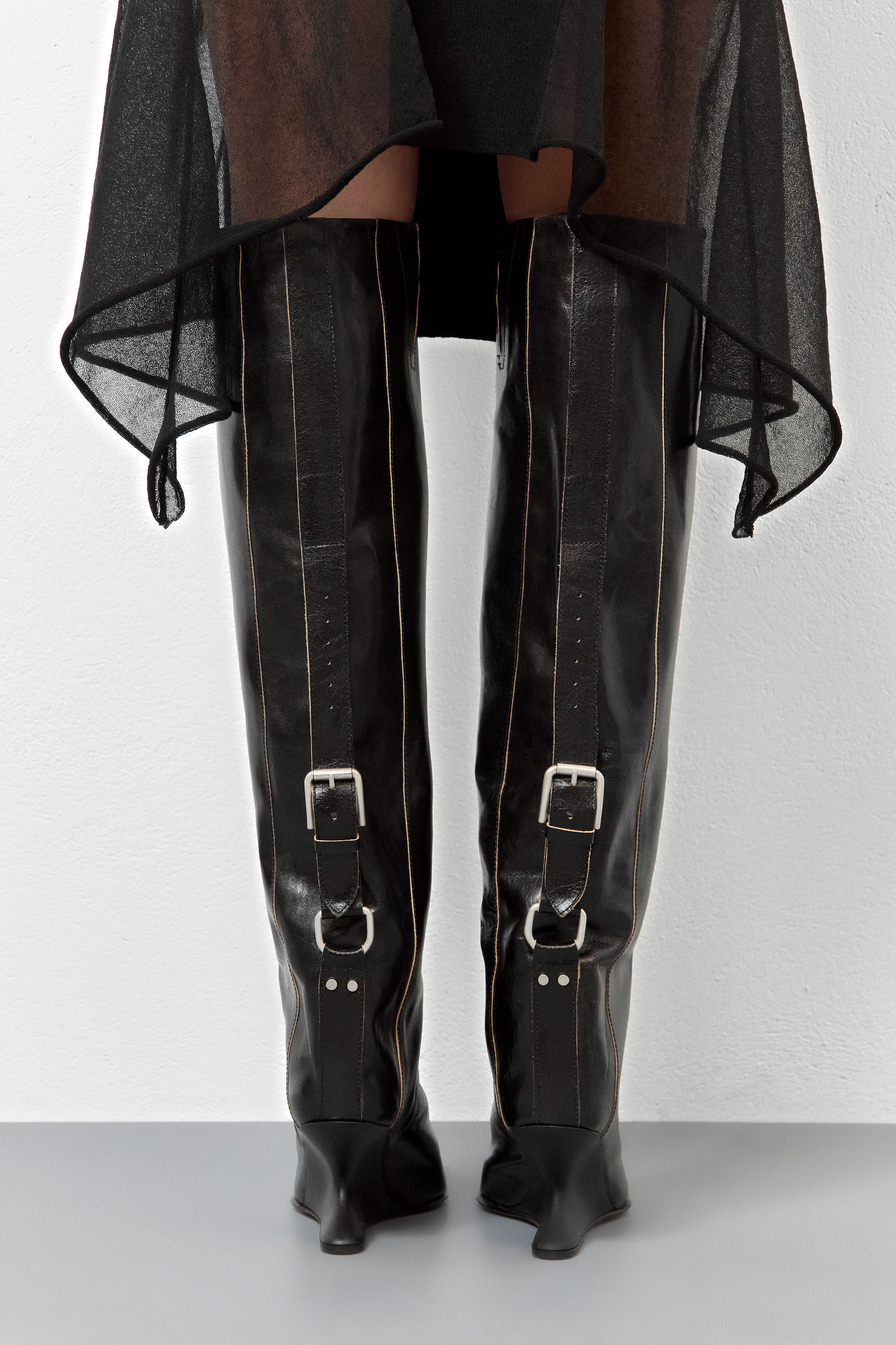Mattie Boots - Black Leather | Miista