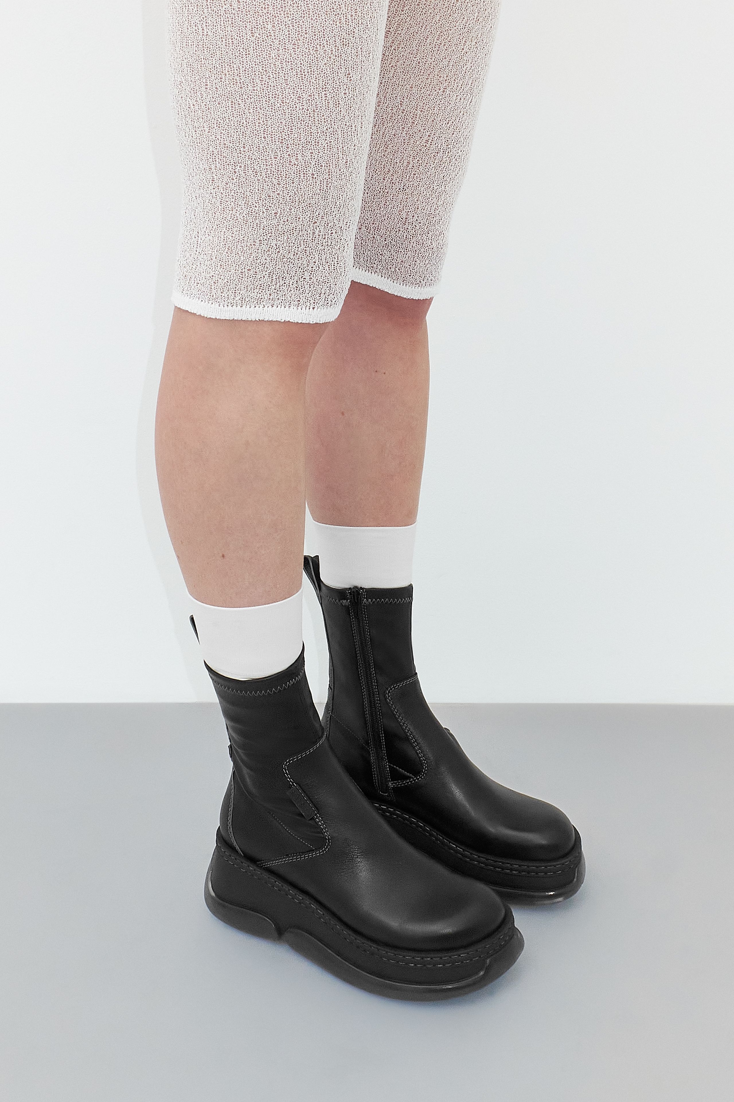 Kattrin Boots - Black Stretch Leather | Miista
