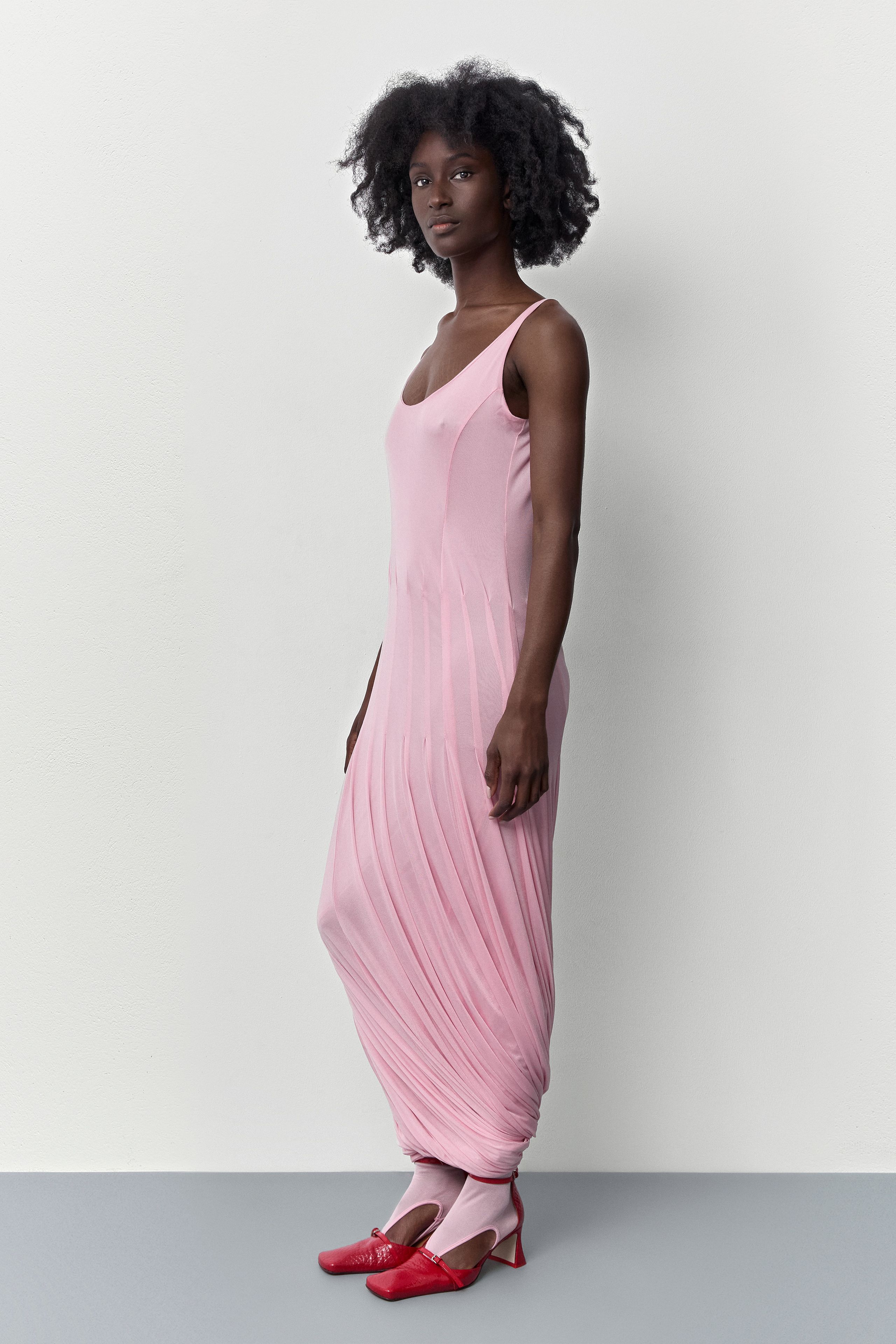 マークアンドロナ　Well out JQ Dress ピンクMサイズ Nyah Dress - Pink Balloon Cupro | Miista