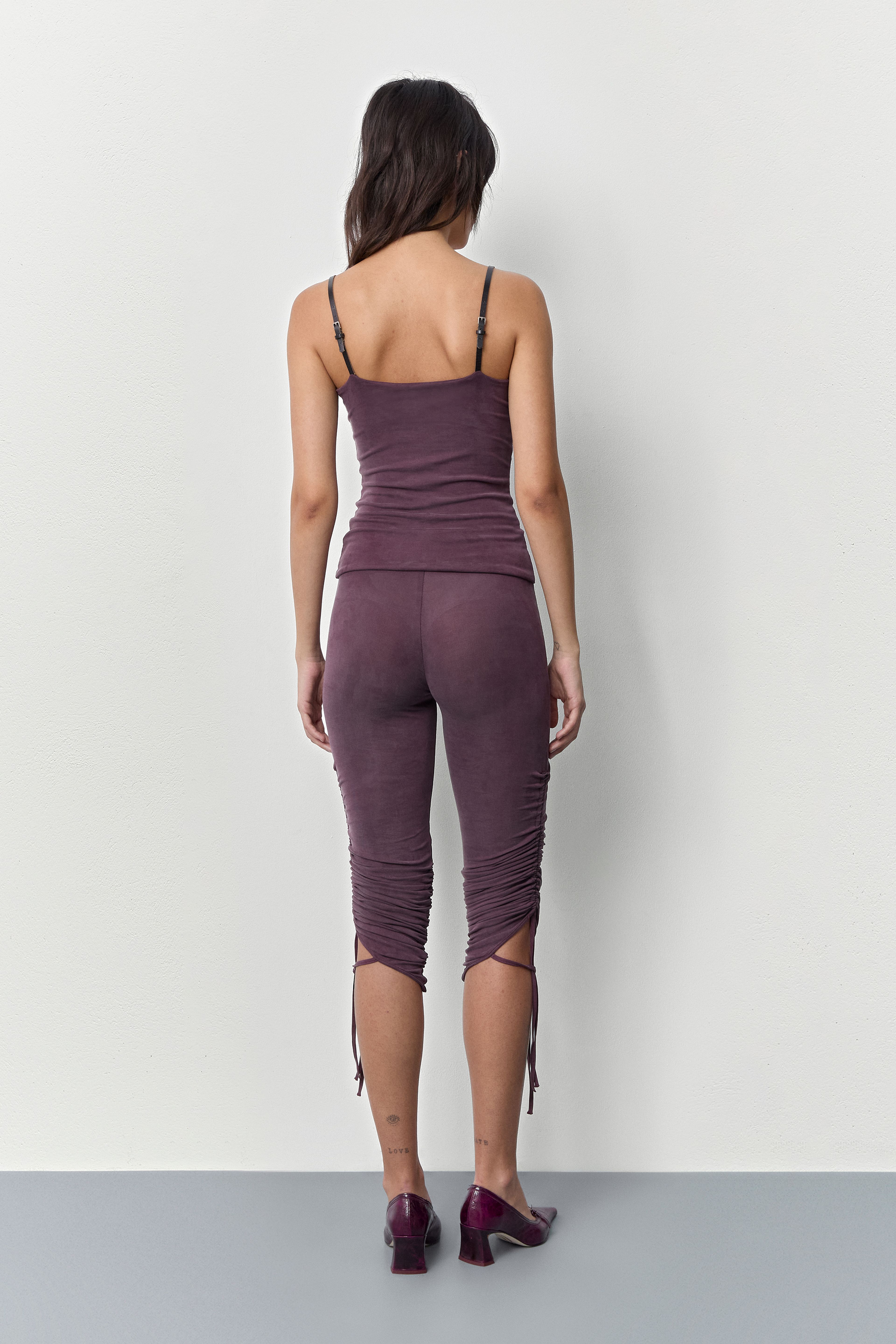 Malina Fig Capri Pants | Miista | Designed & Handmade in Europe