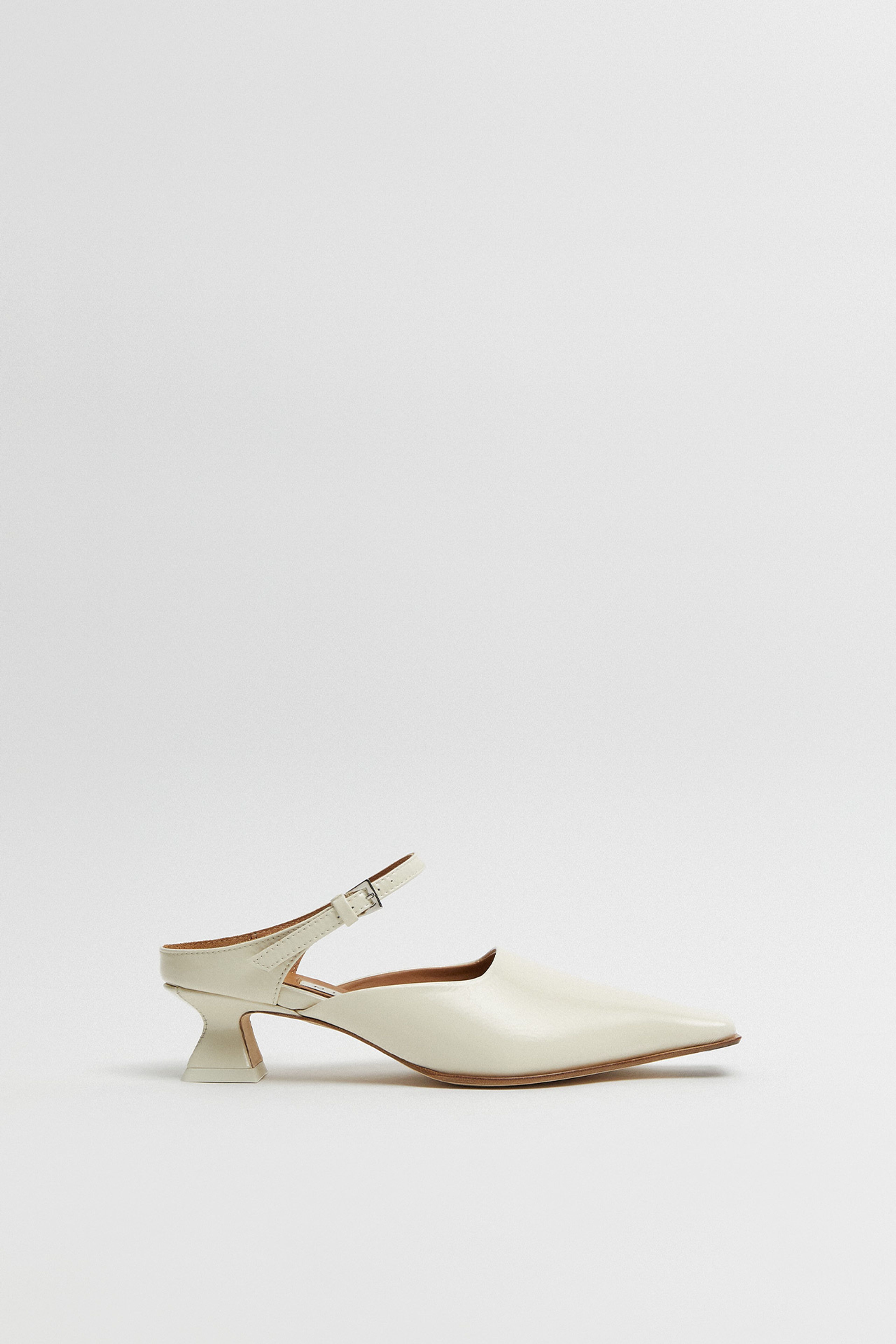 Delf Off White Courts | Miista Europe | Made in Portugal