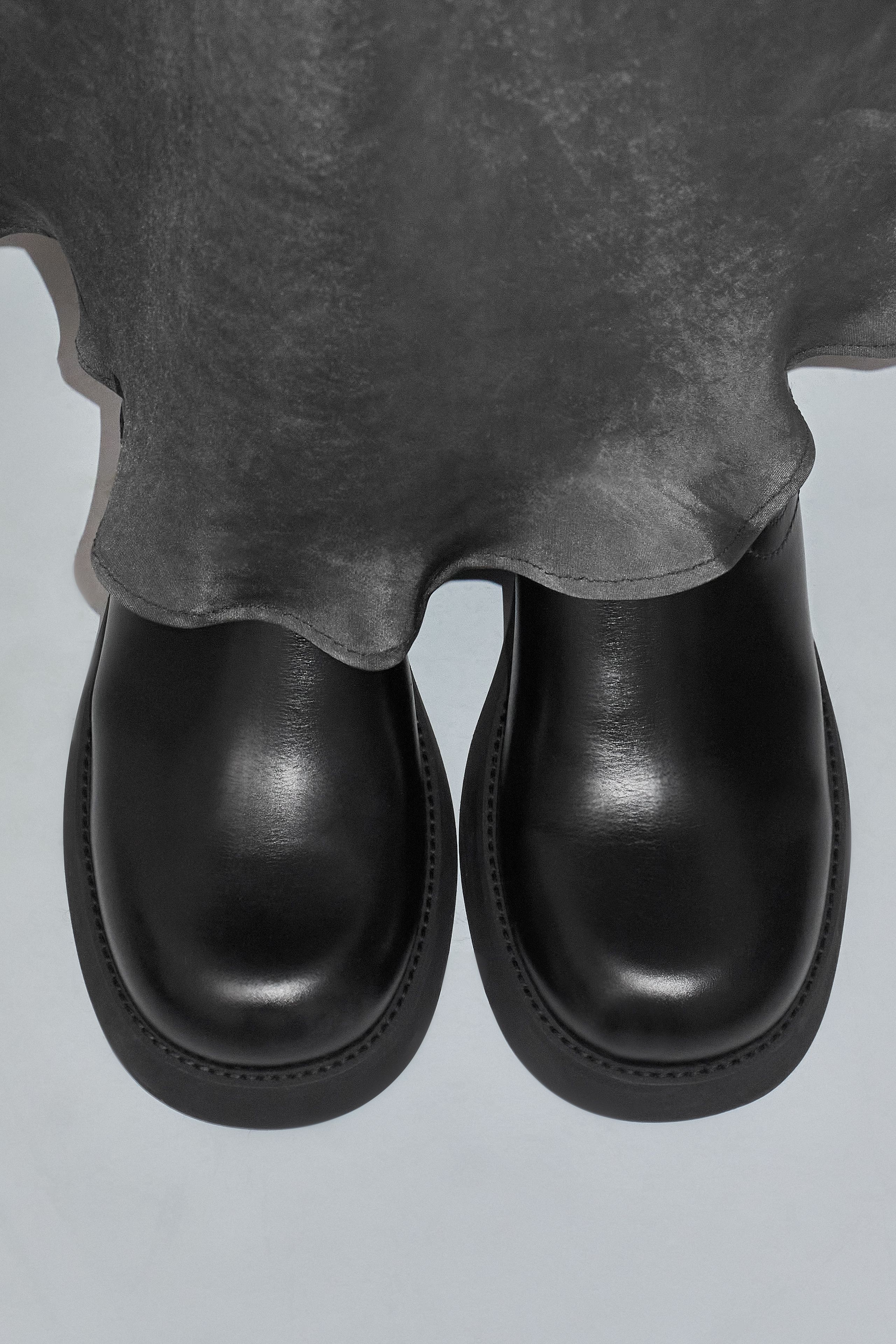 【関税込み】Miista ブラック New Oliana アンクルブーツ New Oliana Black Ankle Boots | Miista
