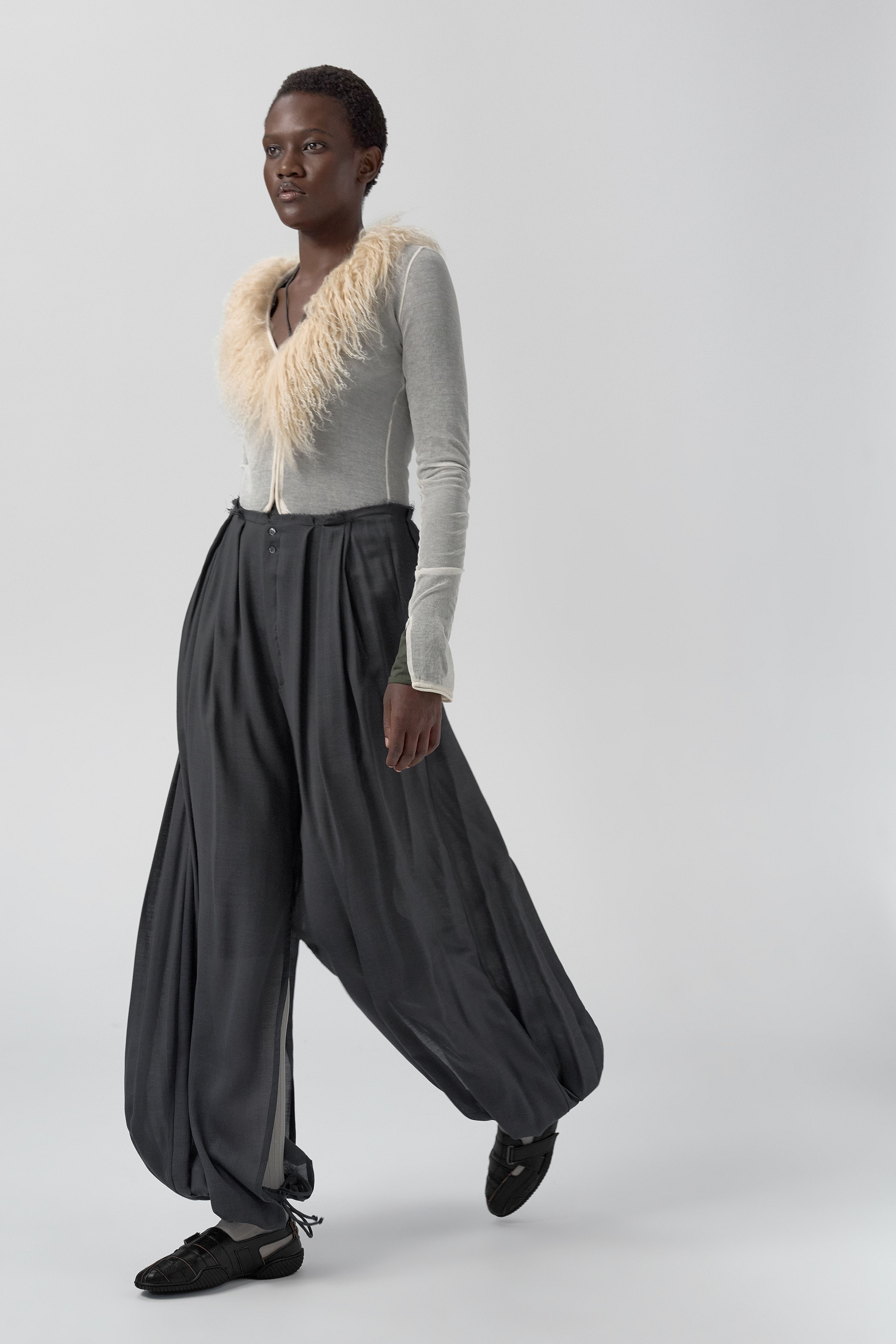 Kara Trousers - Grey Pleated Virgin Wool | Miista | Designed & Handmade in Europe