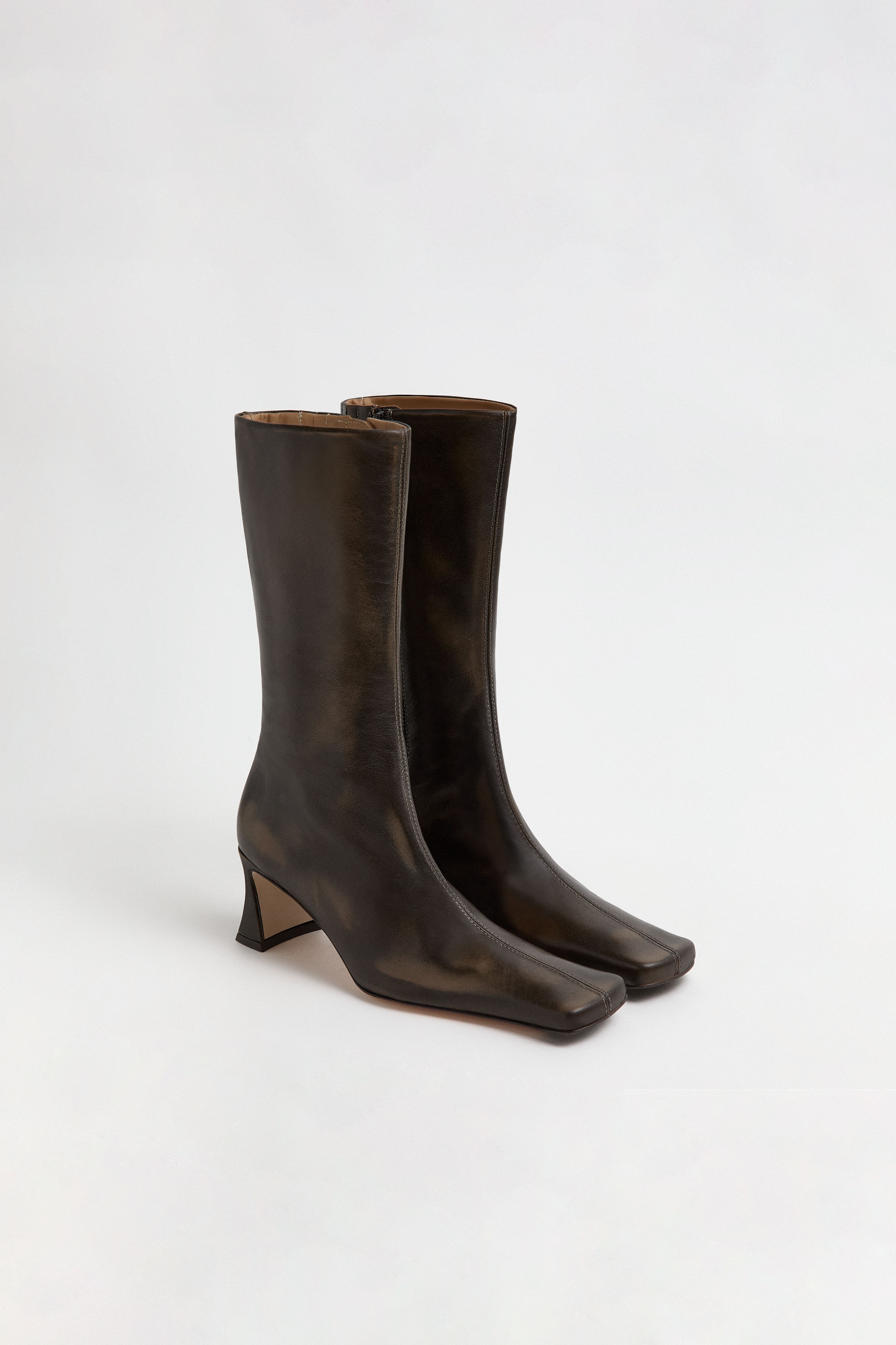 Araxi Boots - Brown Brush Off Leather | Miista | Designed & Handmade in Europe