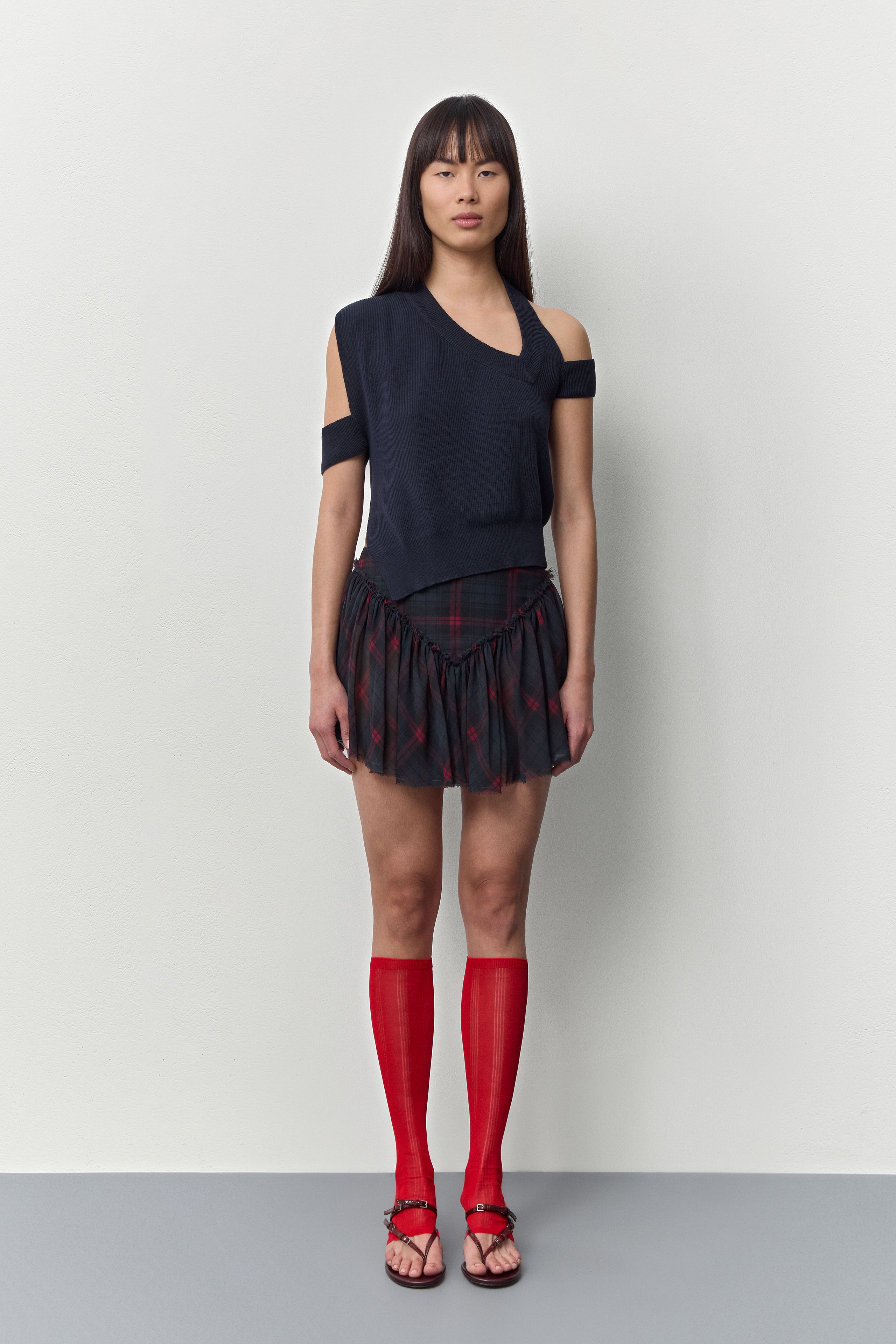 Lilou Vest - Navy Cashmere Blend | Miista