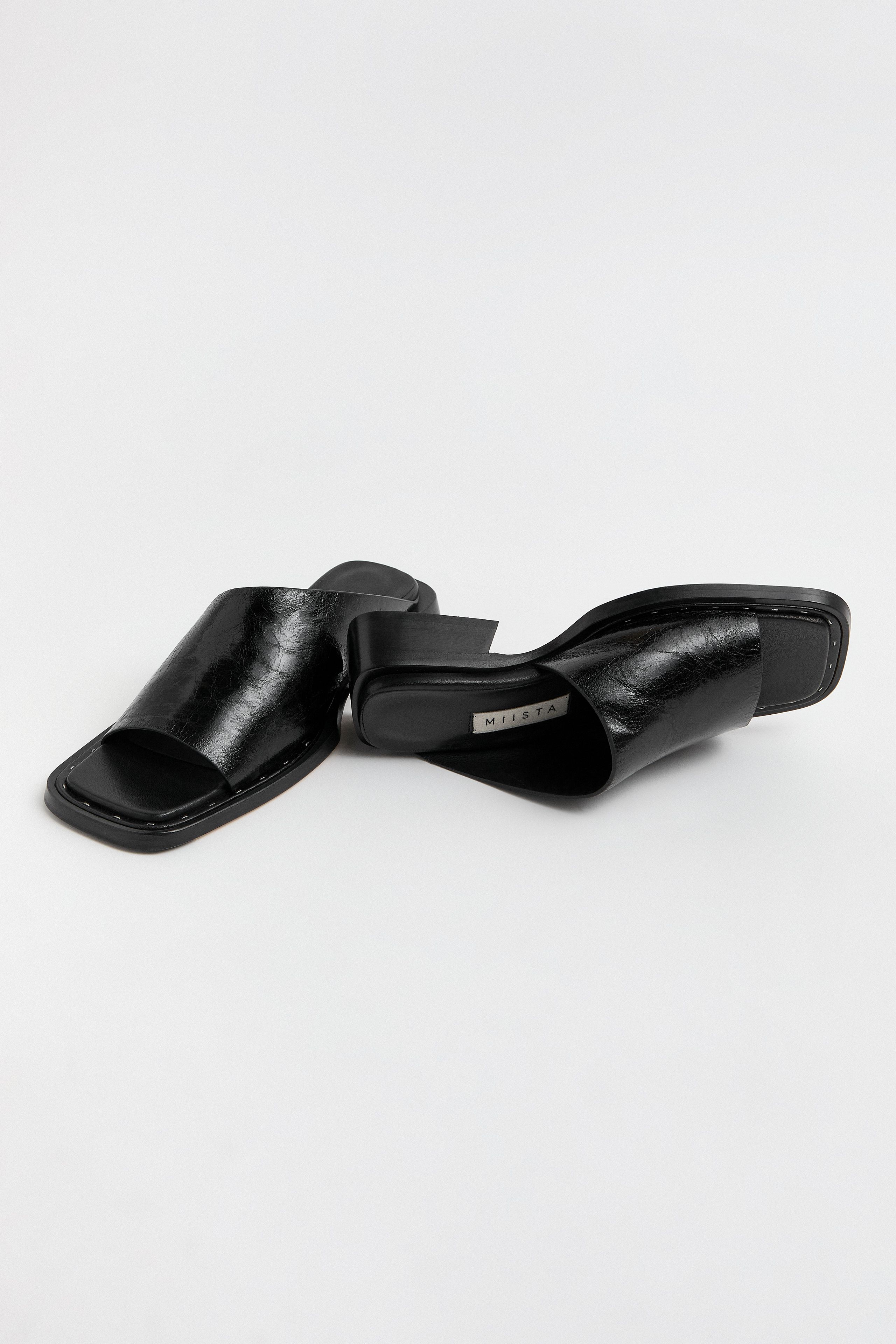 Alendra Sandals - Black Crinkle Leather | Miista