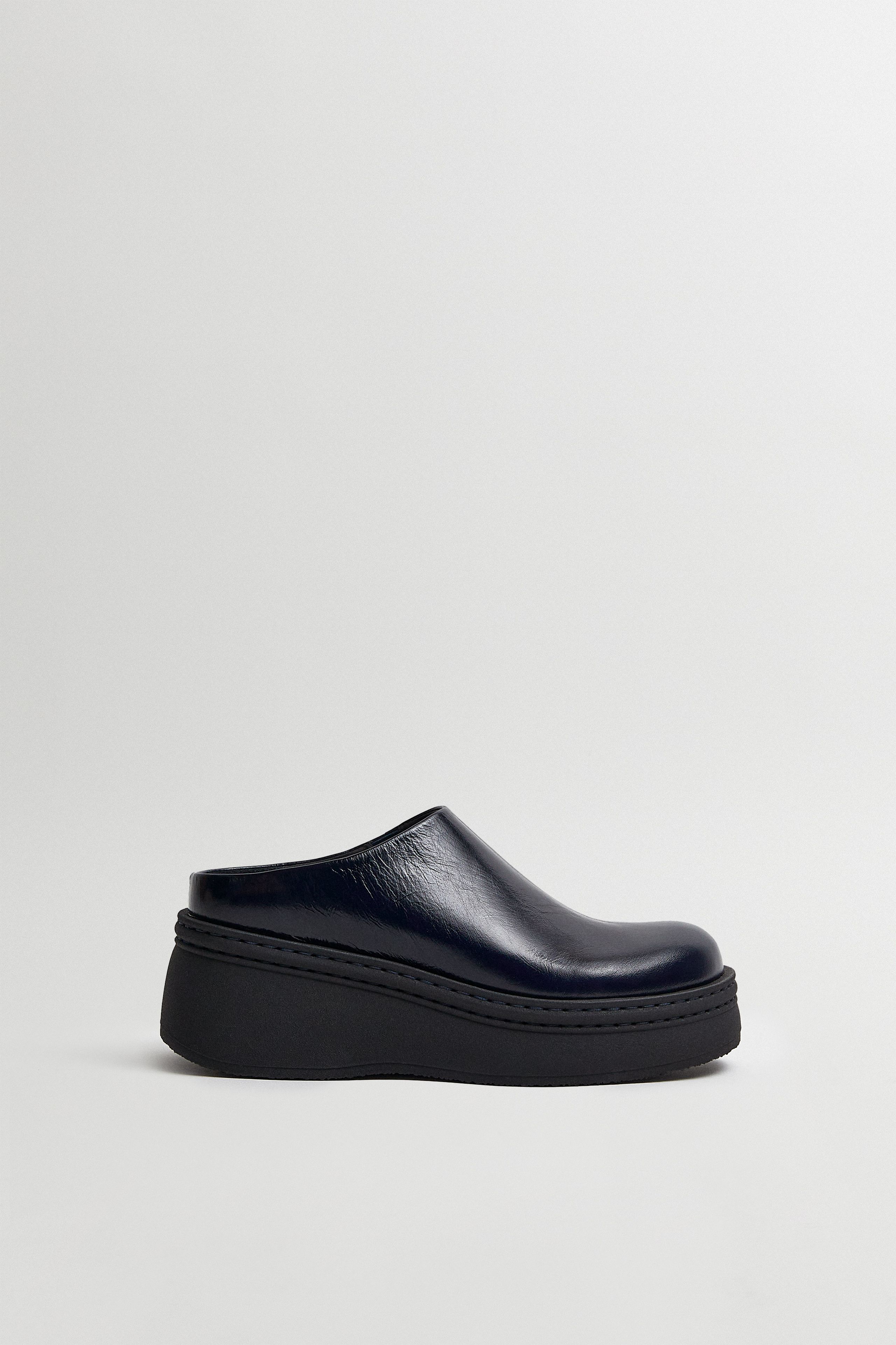 Kristi Mules - Navy Crinkle Polished Leather | Miista