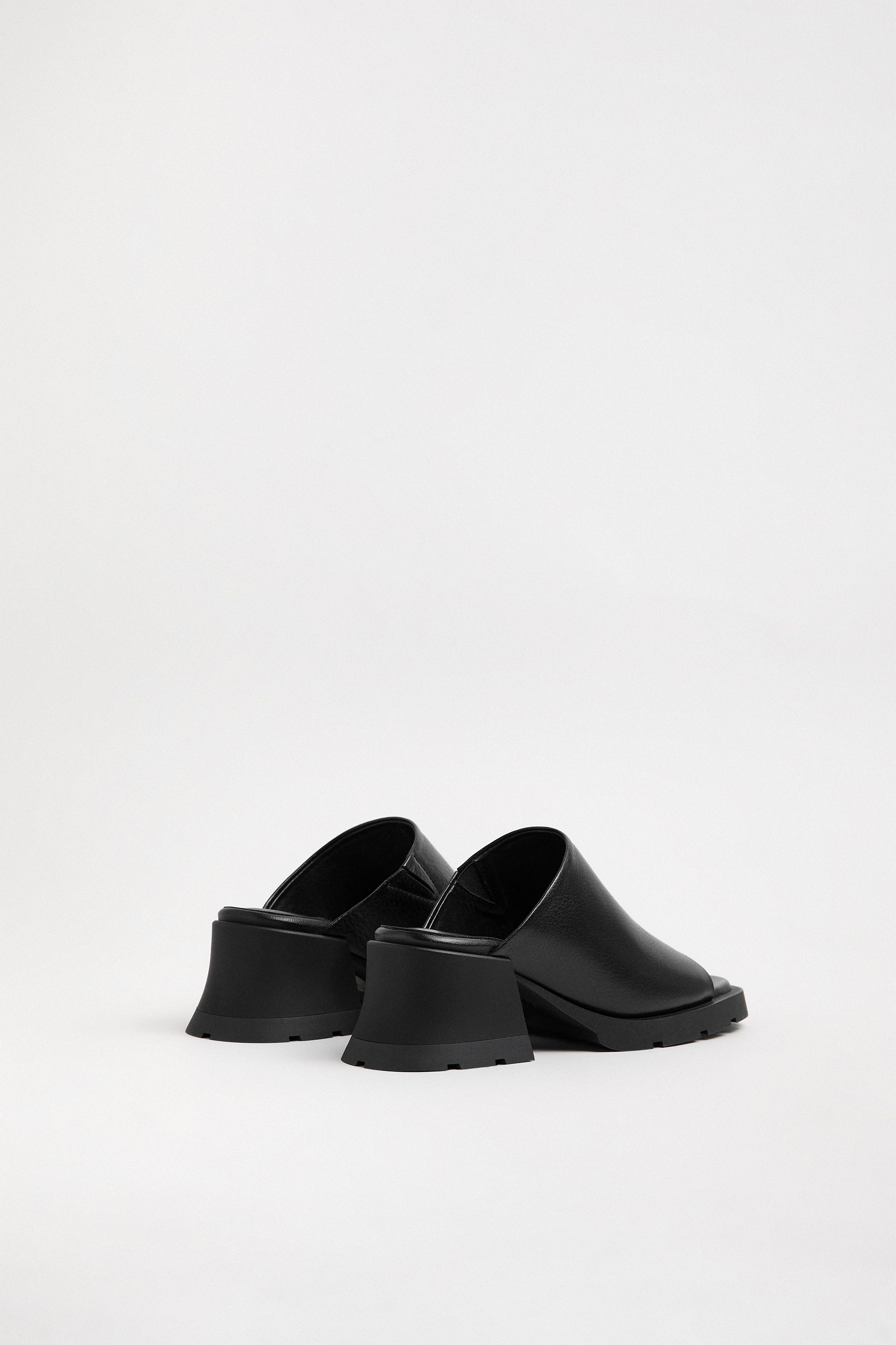 Ini Sandals - Black Leather | Miista