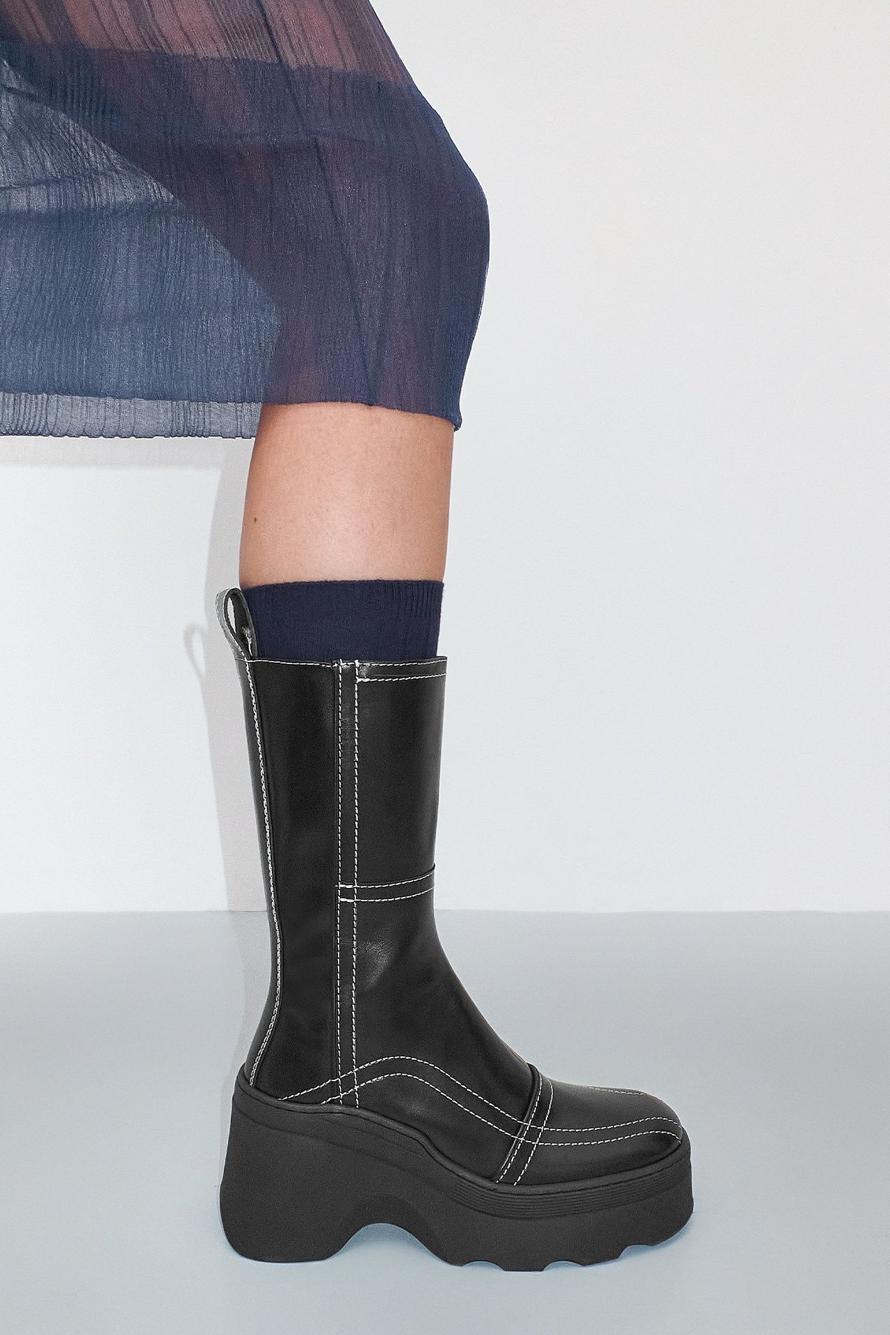 ESPRIT Mujer De Moda, Botas Cortas Al Tobillo, 270 Beige, 36 EU