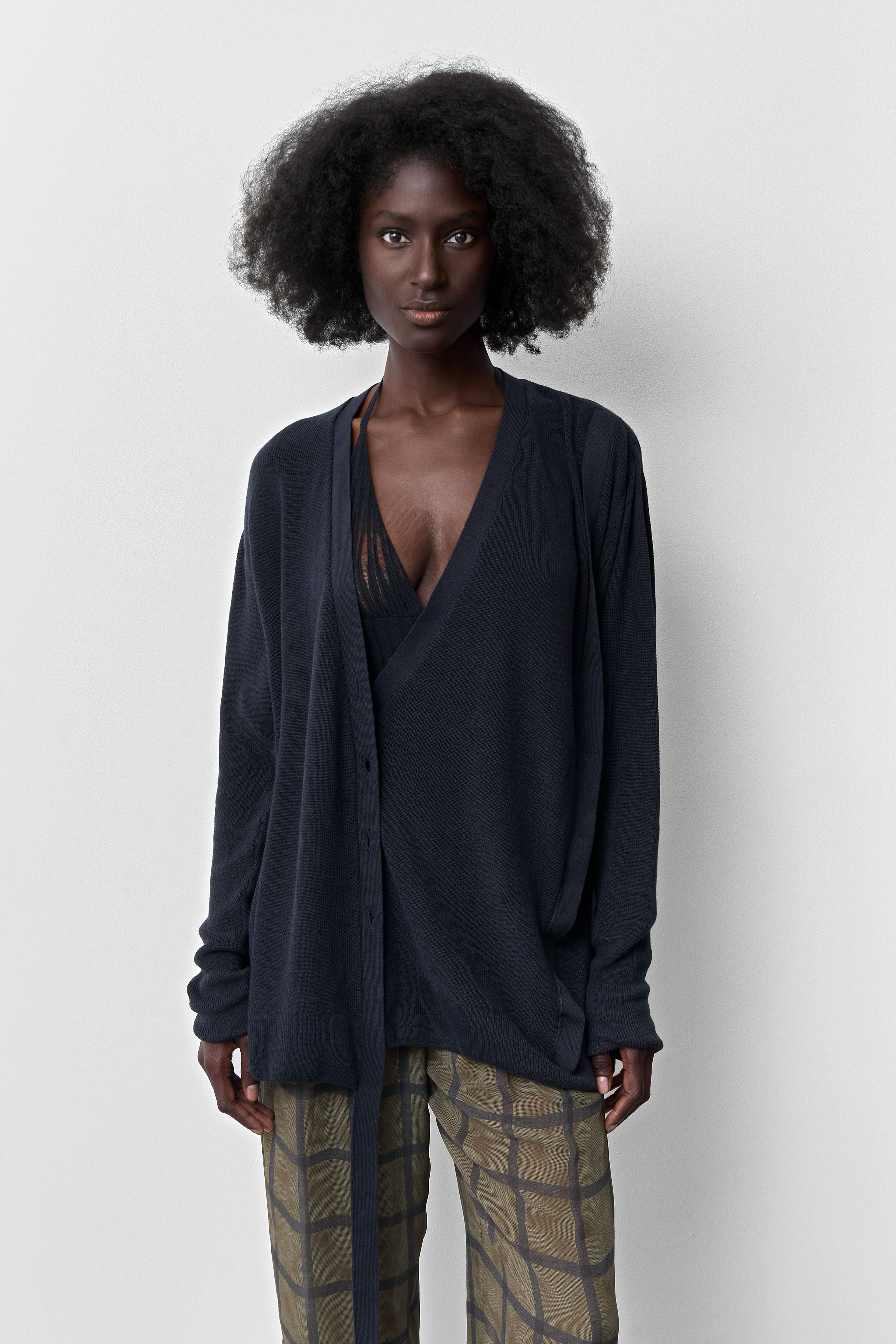 Sibileh Asymmetric Navy Knit Cardigan | Miista | Designed & Handmade in Europe