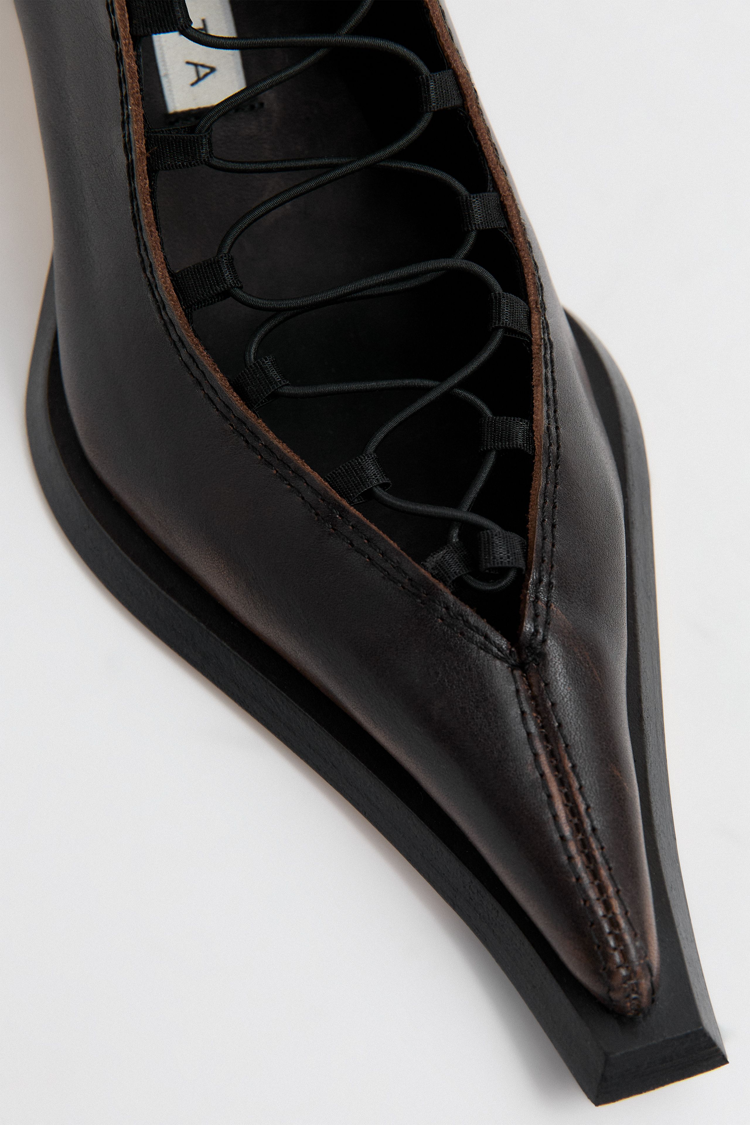 Melinda Boots - Brown Brush Off Leather | Miista