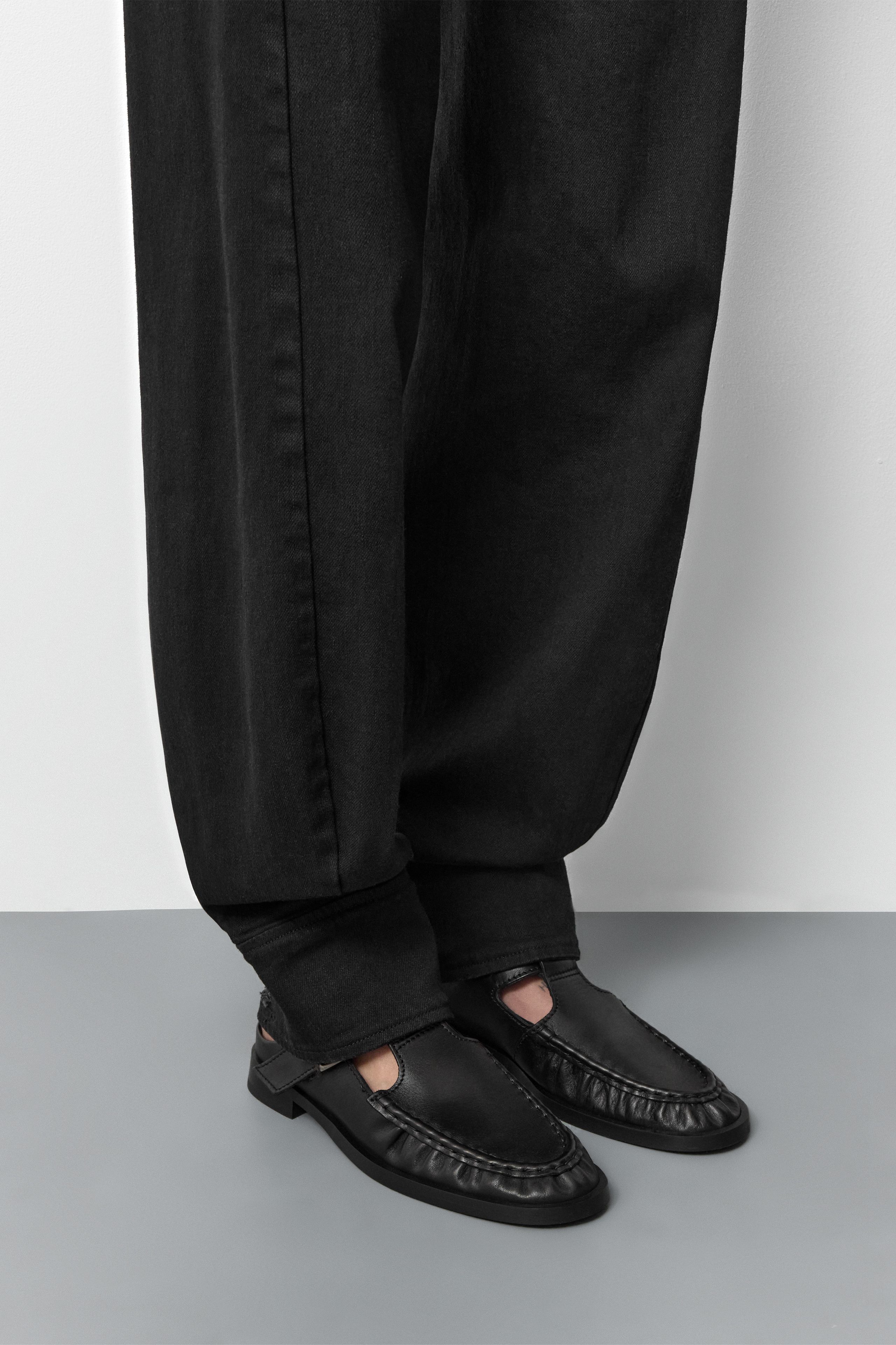 Gianna Mules - Black Leather | Miista