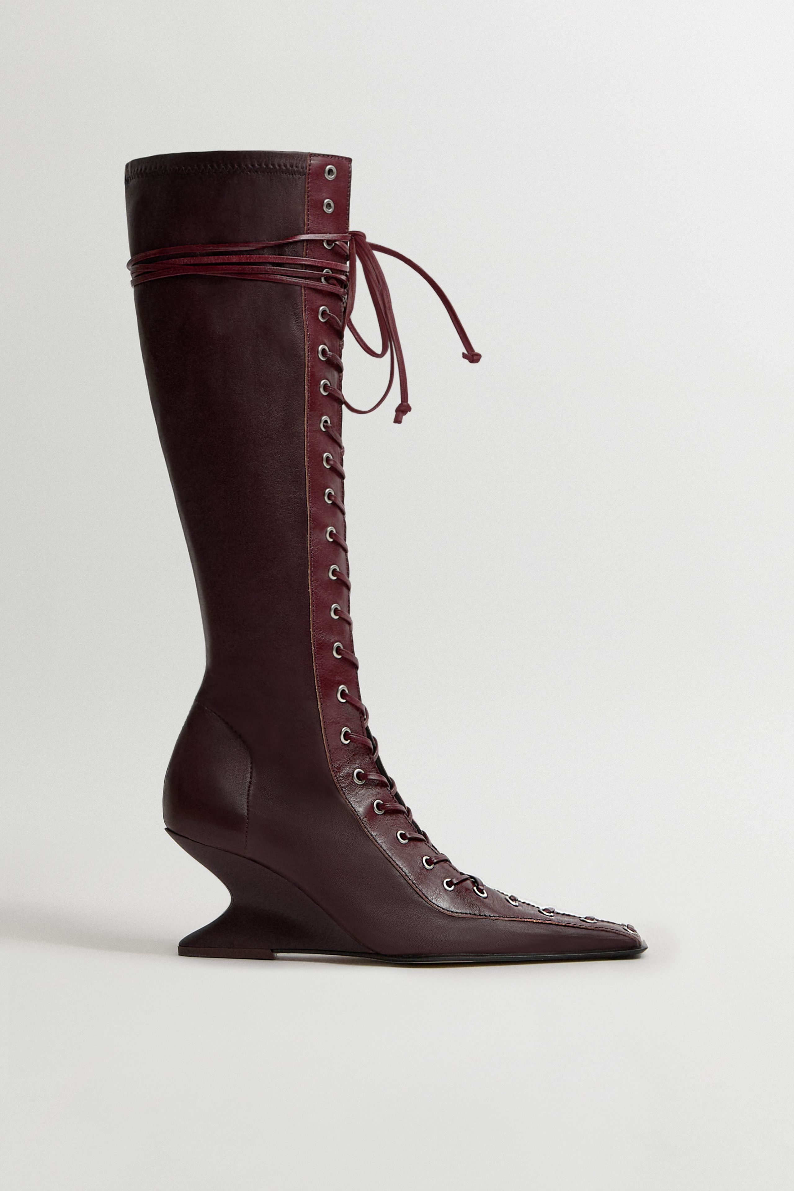 Shana Boots - Burgundy Stretch Nappa Leather | Miista