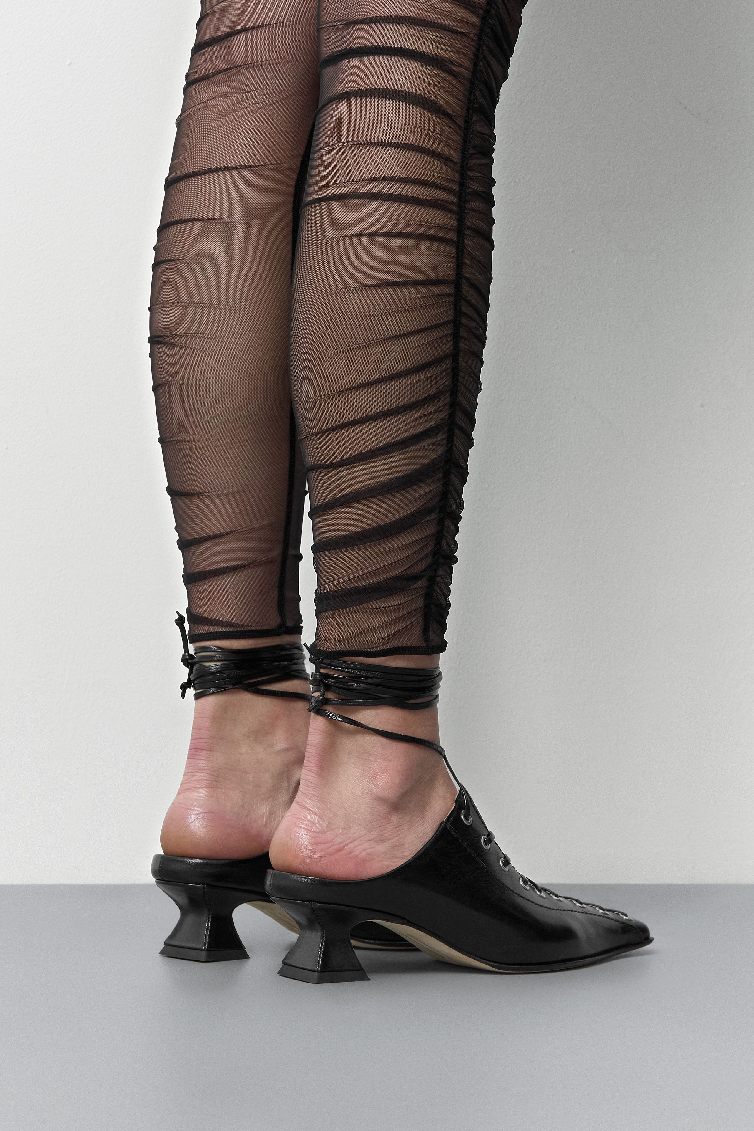 Asia Courts - Black Leather | Miista