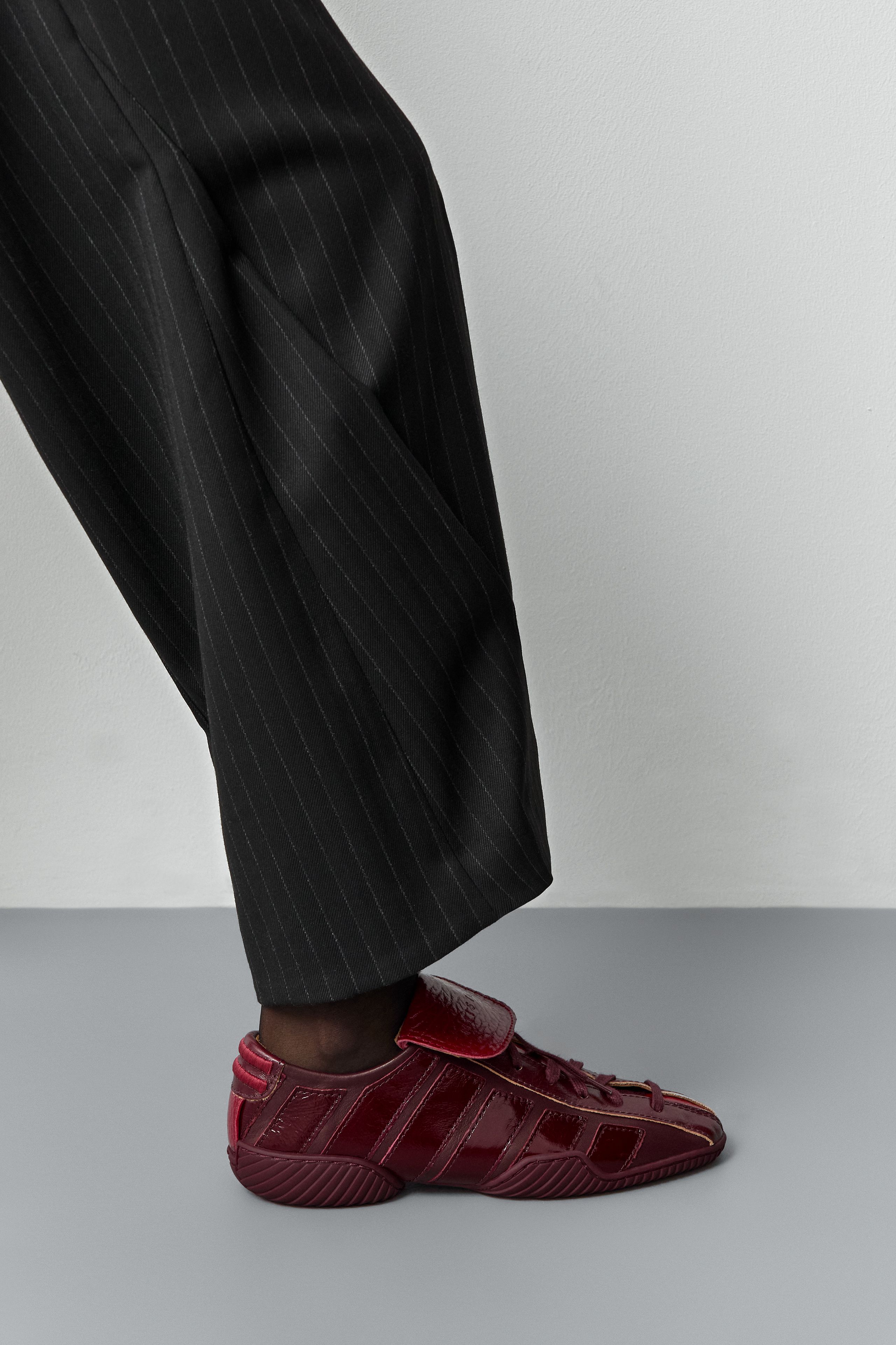 Nikoletta Sneakers - Burgundy Red Leather | Miista