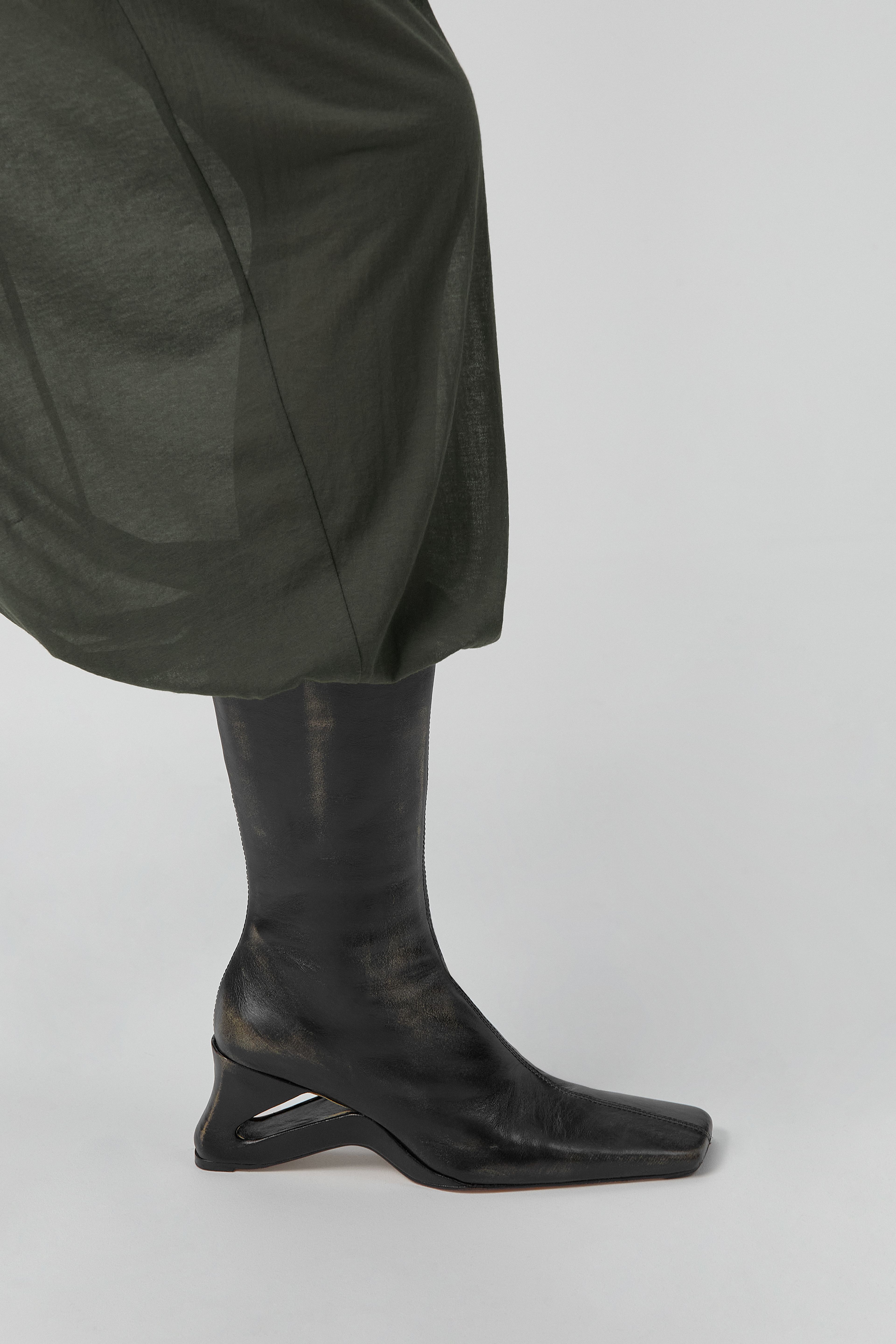 Sulay Boots - Black Brush Off Leather | Miista | Designed & Handmade in Europe