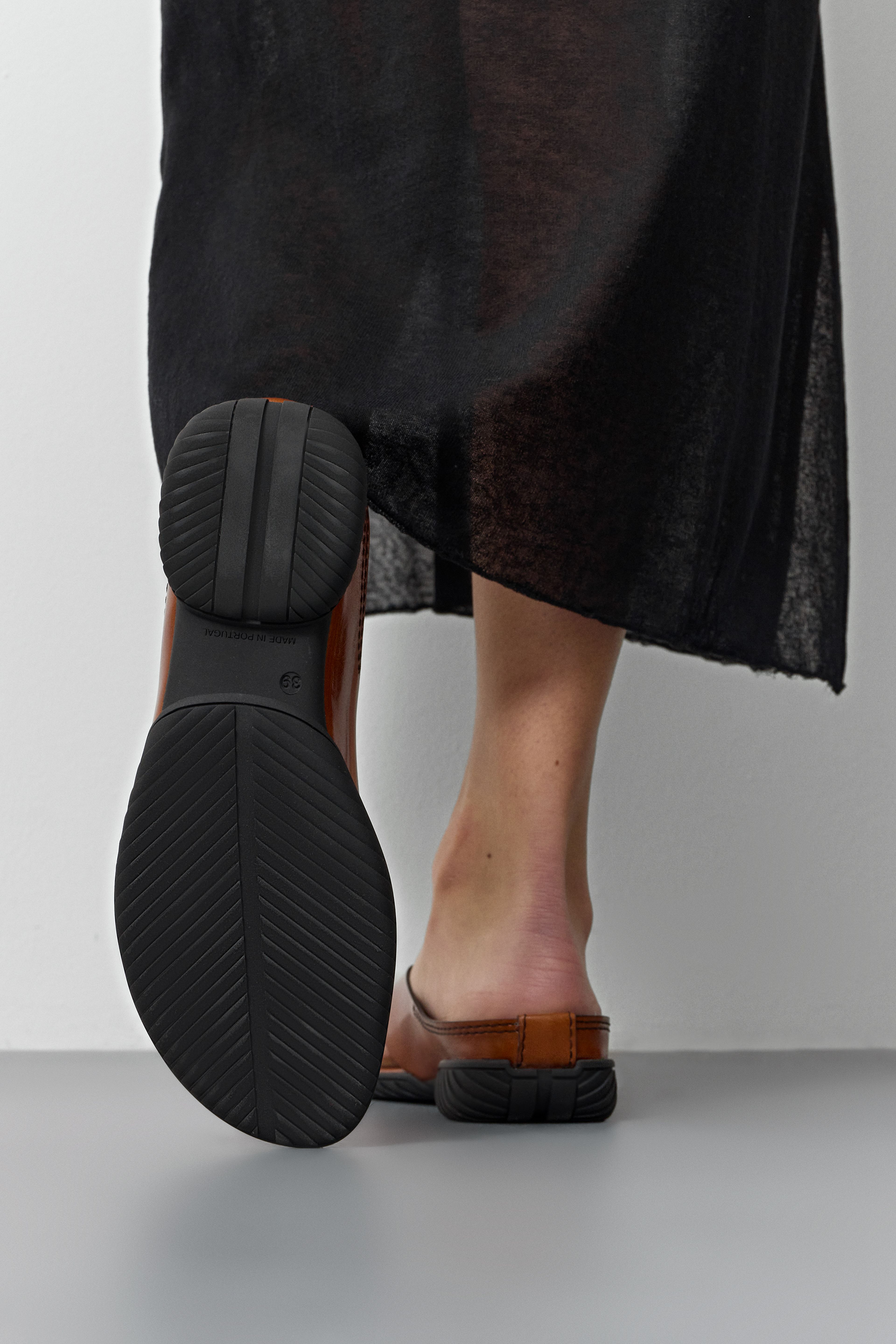 Punet Tan Thonge Flat Sandals | Miista | Designed & Handmade in Europe