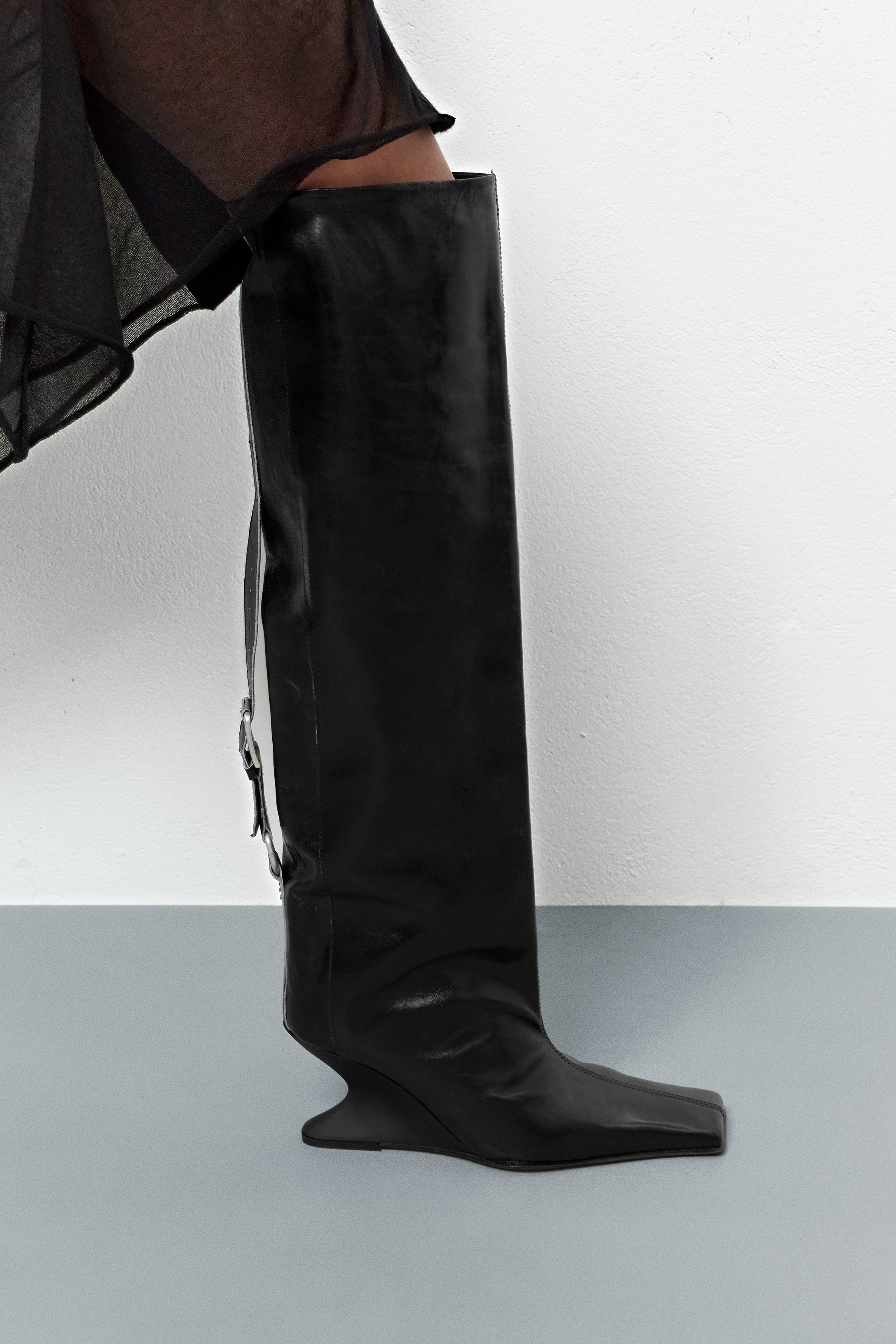 Mattie Boots - Black Leather | Miista